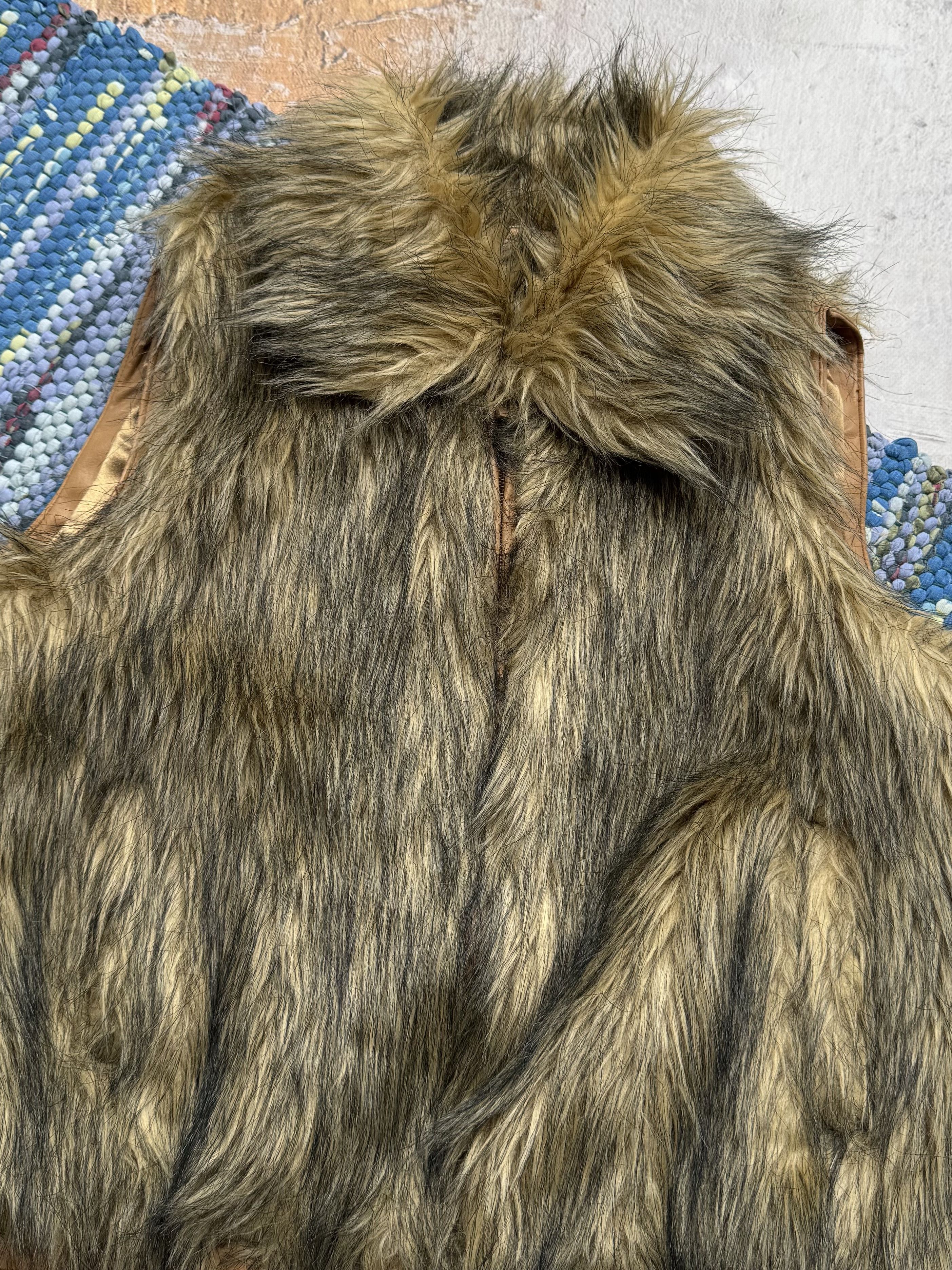 Vintage Vintage Faux Fur Vest A8(V1)D15 Size XS / US 0-2 / IT 36-38 - 2 Thumbnail
