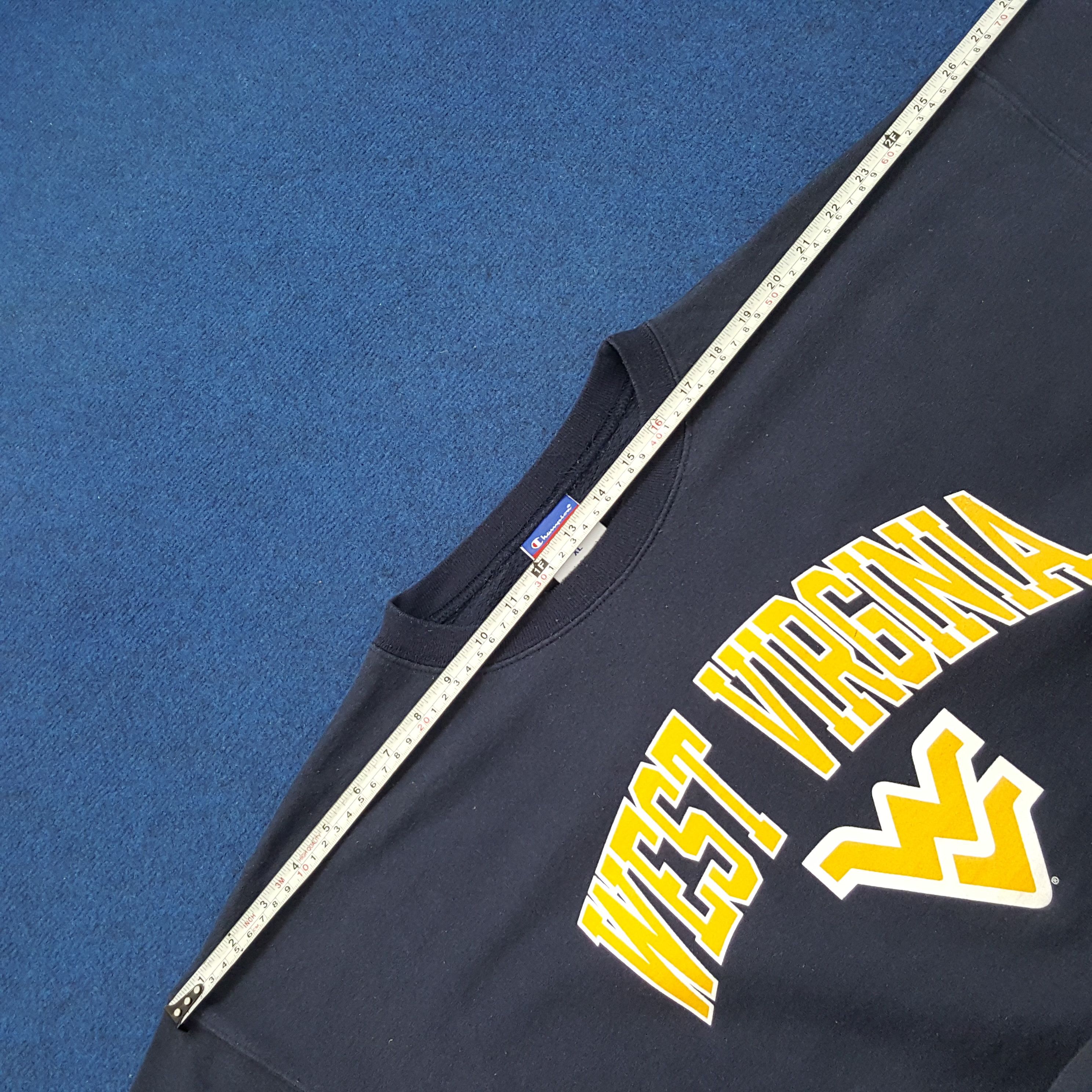 Vintage Vintage West Virginia University Mountaineers Football Team Size US XL / EU 56 / 4 - 10 Thumbnail