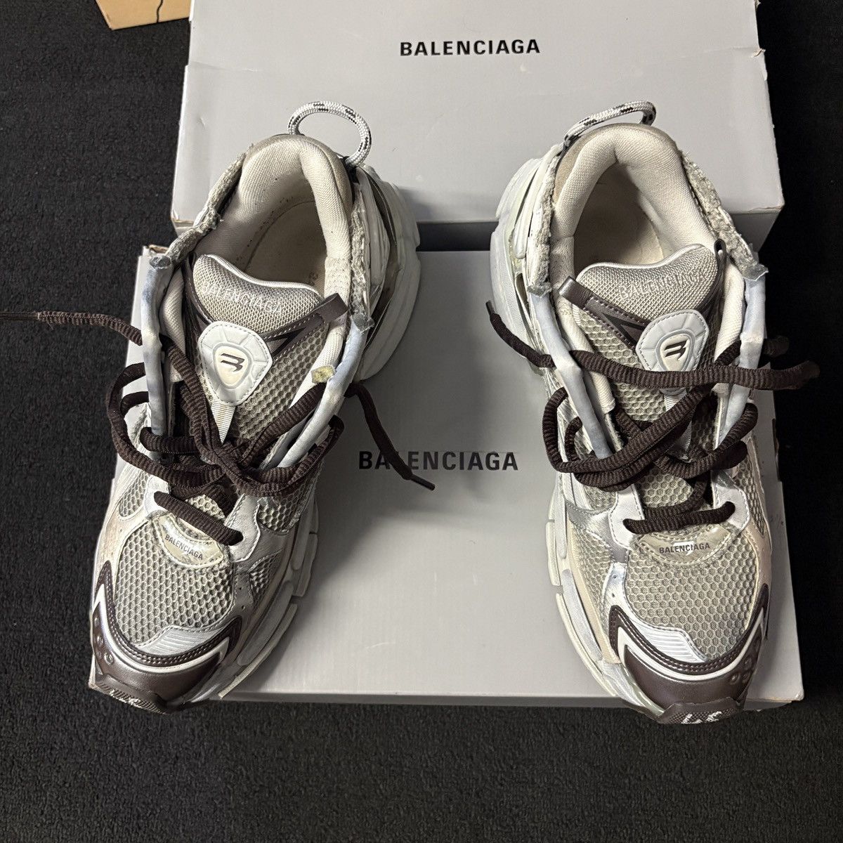 Balenciaga Balenciaga Runner Beige Brown Size US 12 / EU 45 - 1 Thumbnail