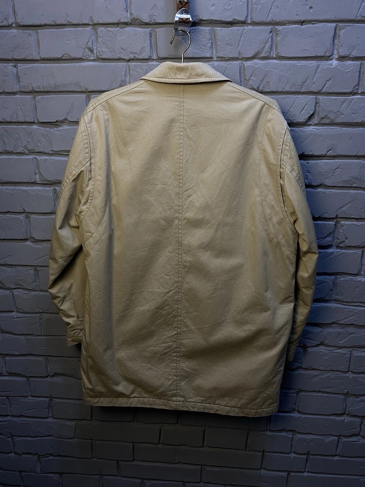 Burberry Vintage Burberry Beige Trench Coat Jacket Mens Size 52 Size US L / EU 52-54 / 3 - 3 Thumbnail