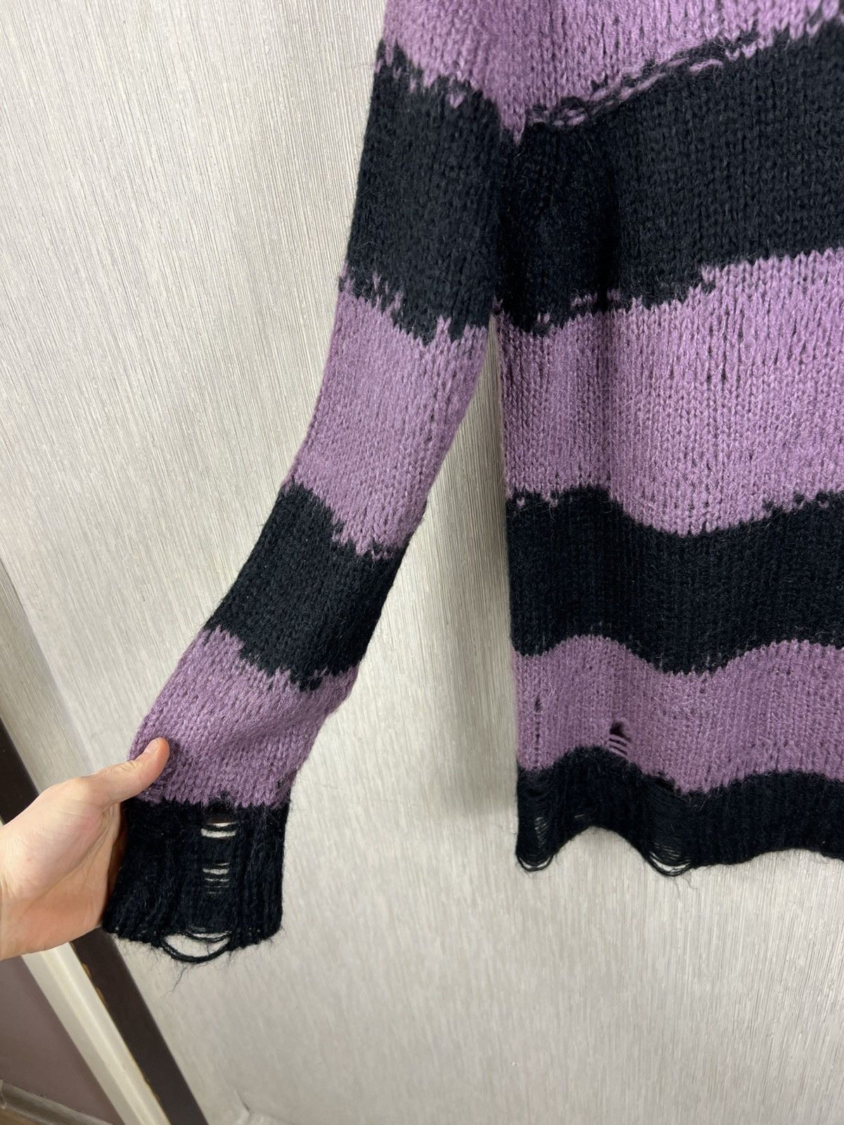 Acne Studios Acne Studios distressed open knit sweter striped Kurt Cobain Size US M / EU 48-50 / 2 - 8 Thumbnail