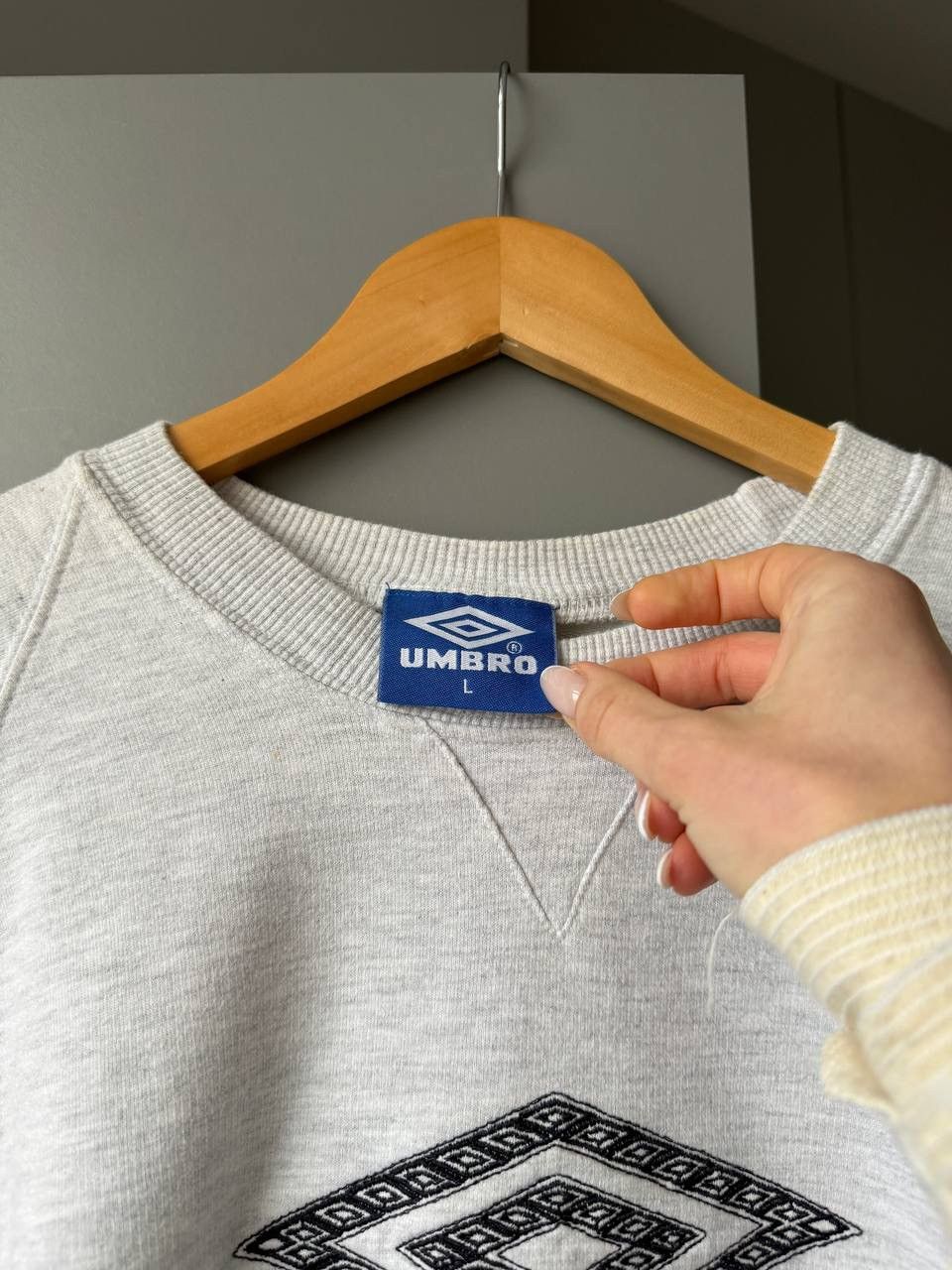 Umbro Vintage 80s Umbro Pro training sweatshirt size L Size US L / EU 52-54 / 3 - 9 Thumbnail