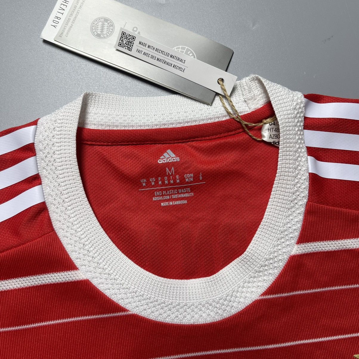 Adidas BAYERN ADIDAS 2022/2023 FOOTBALL SOCCER HOME JERSEY Size US M / EU 48-50 / 2 - 6 Thumbnail