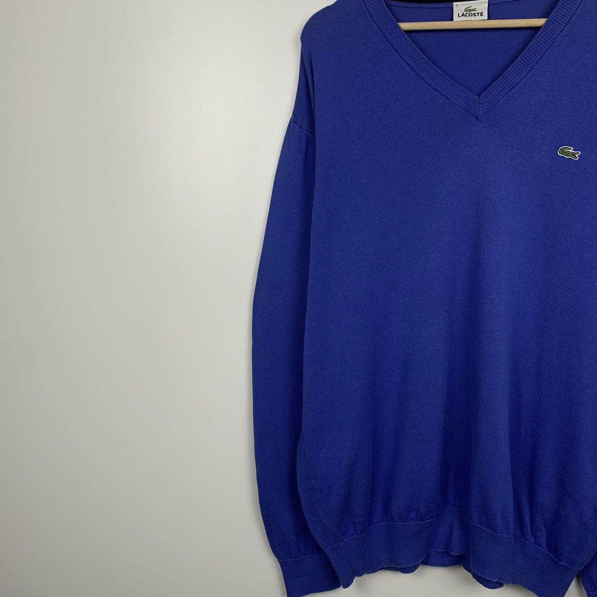 Lacoste Vintage Lacoste V-Neck Sweater luxury casual designer 90s Size US XL / EU 56 / 4 - 4 Thumbnail