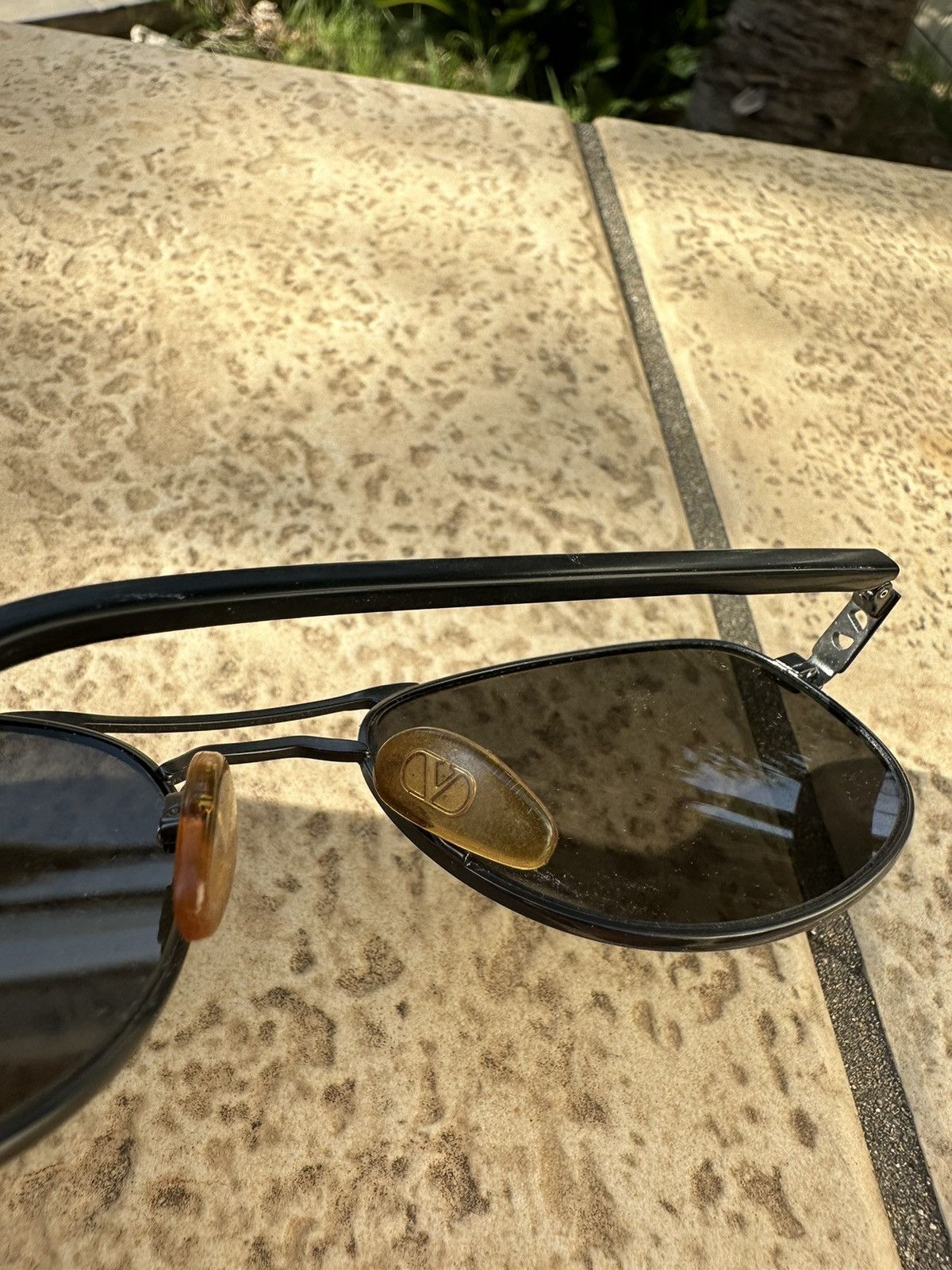 Valentino Valentino Sunglasses V692 Black Vintage Size ONE SIZE - 6 Thumbnail