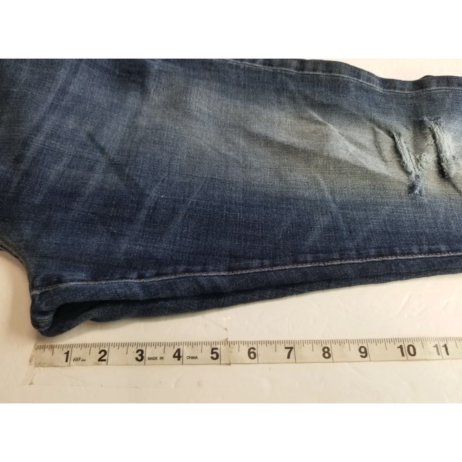 Lucky Brand Lucky Brand Jeans Mens 34x32 Slim Distressed Denim Blue 5-Pocket Straight Jeans Mens Regular 34x32 Distressed Size US 34 / EU 50 - 4 Thumbnail