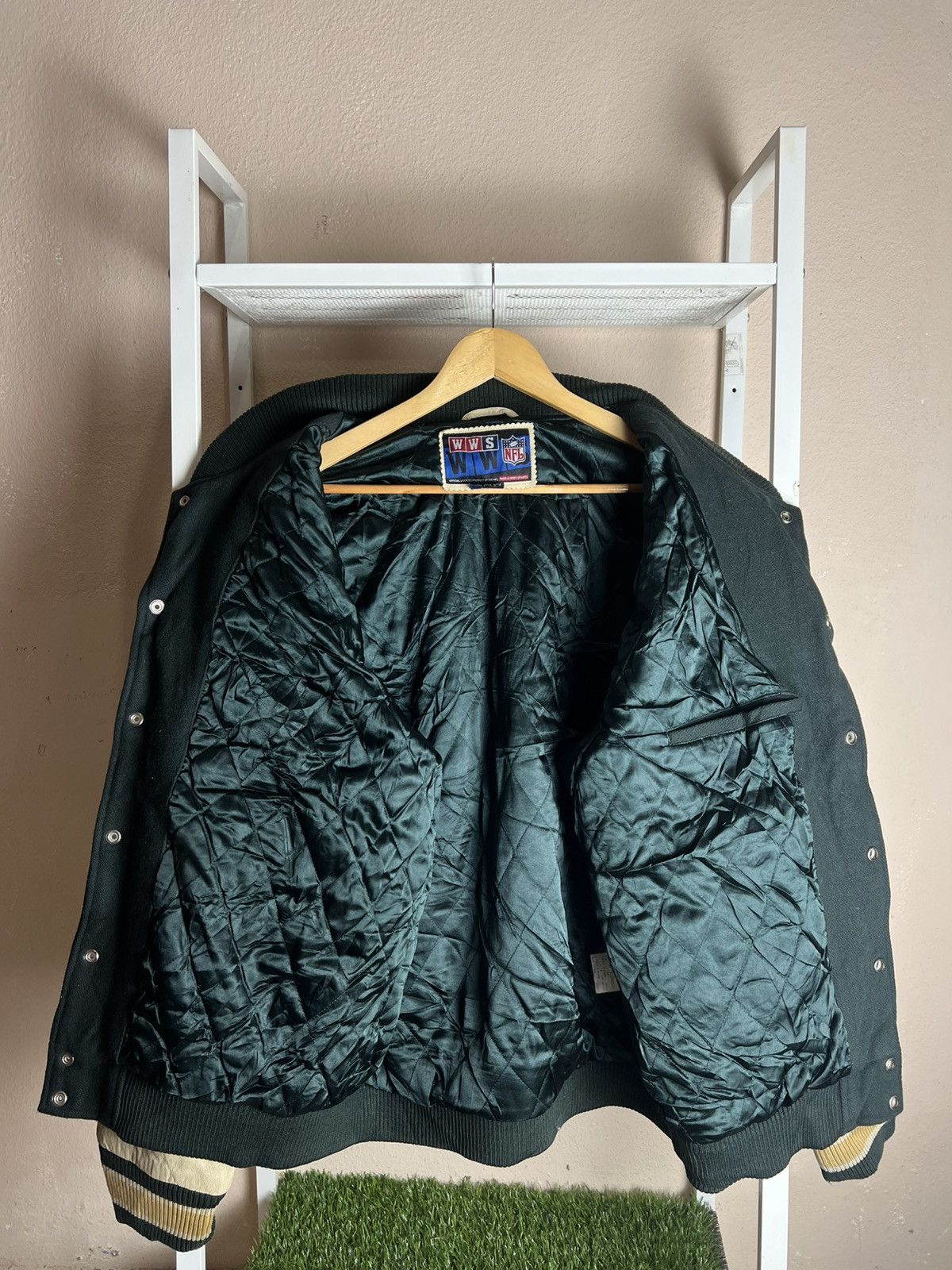NFL × Vintage Vintage NFL G Packers Embroidery Leather Jacket Size US XL / EU 56 / 4 - 13 Thumbnail