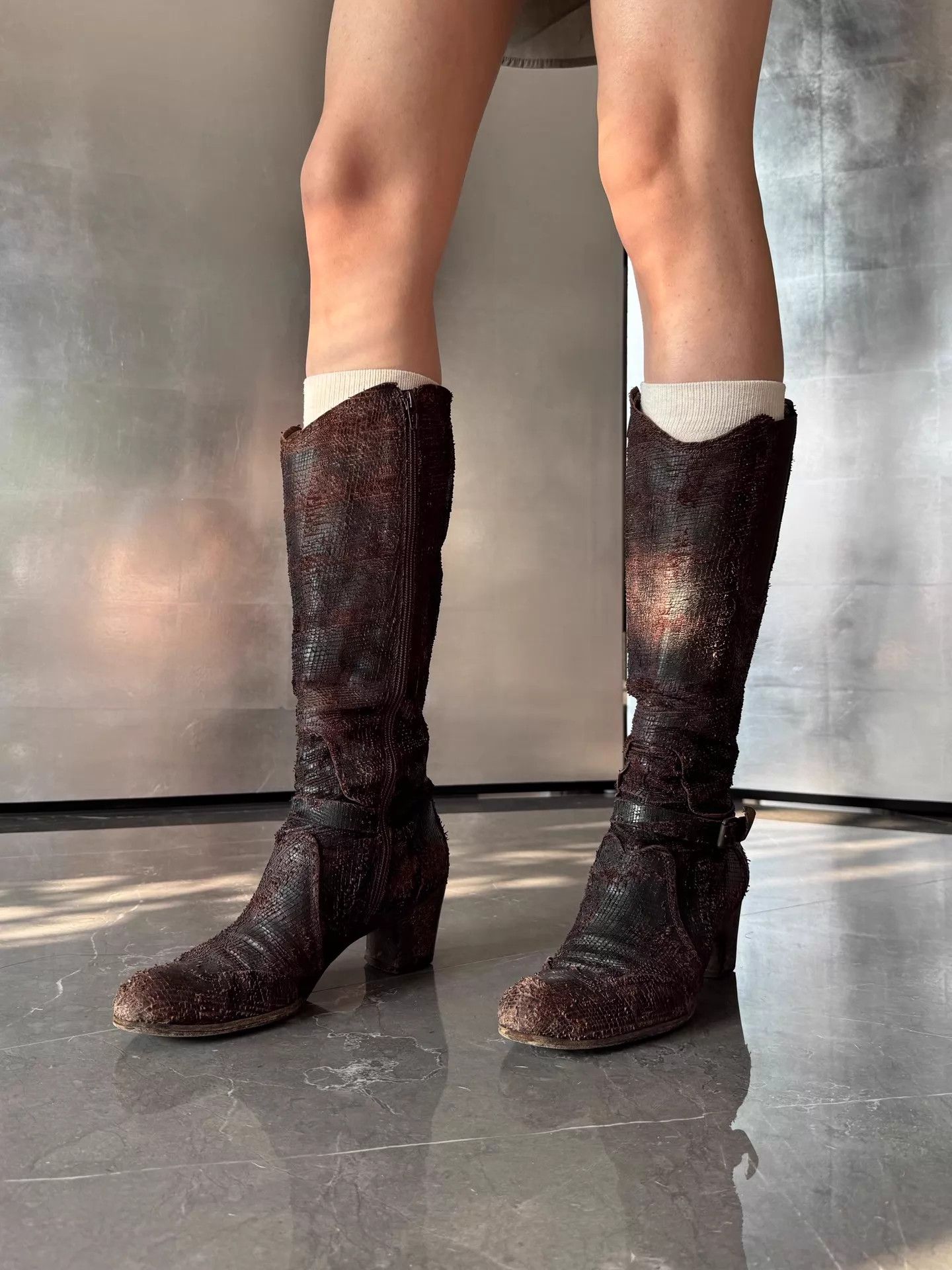 Other Italian Brand Vintage Worn Leather Long Boots 37 Size US 6.5 / IT 36.5 - 2 Thumbnail