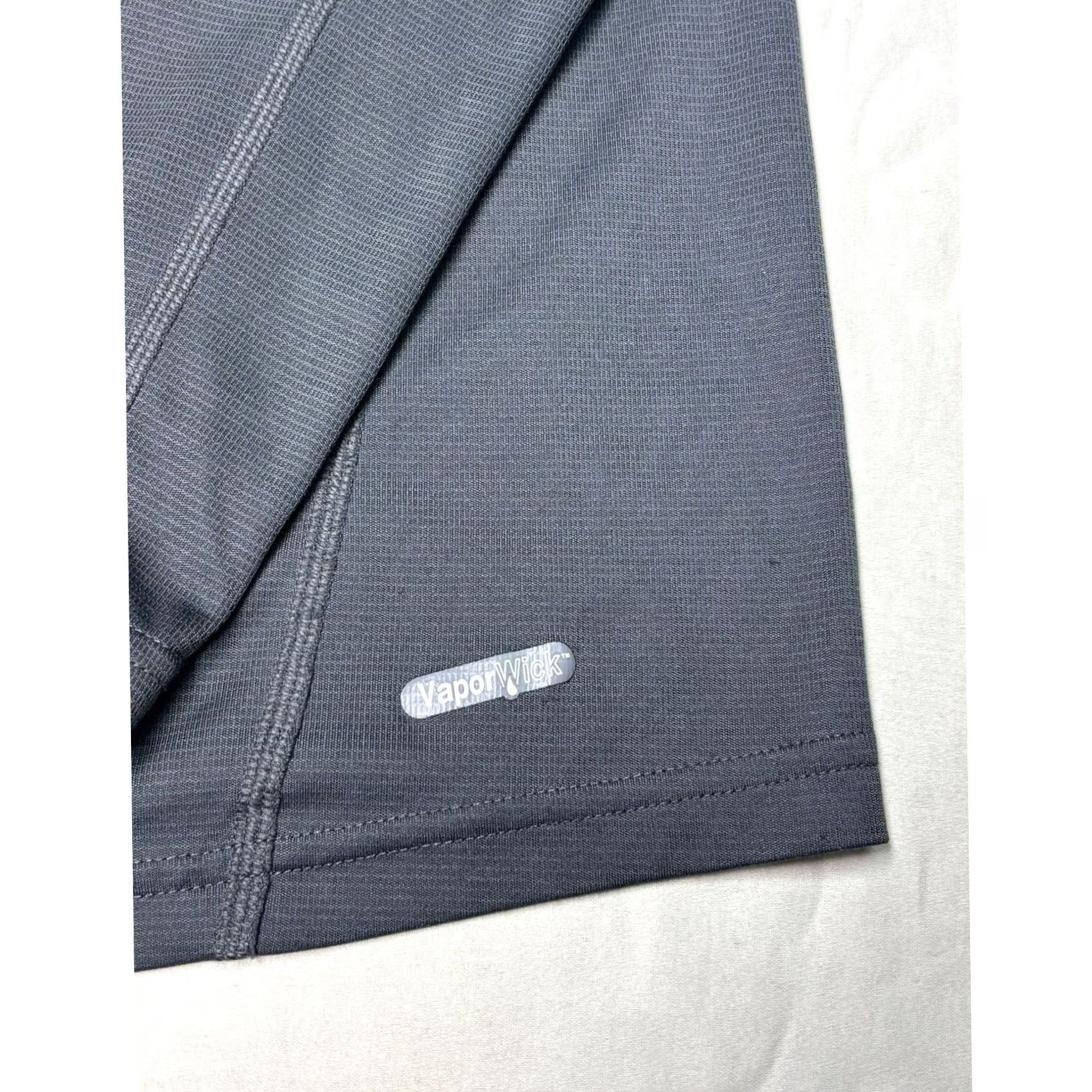 The North Face The North Face Mens VaporWick 1/4 Zip Pullover Gray XL Long Sleeve Size US XL / EU 56 / 4 - 6 Thumbnail