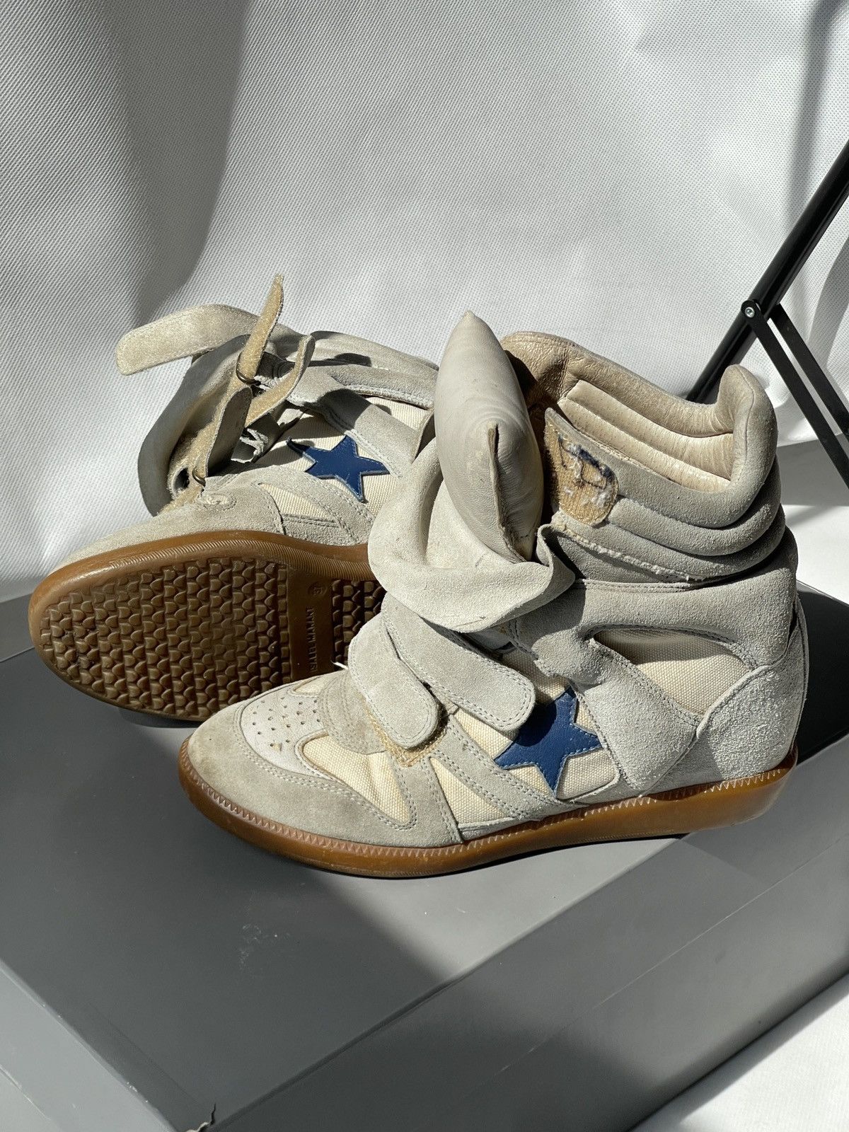 Isabel Marant Authentic Isabel Marant Etoile Bekett sneakers Suede Wedge Size US 7 / IT 37 - 14 Thumbnail