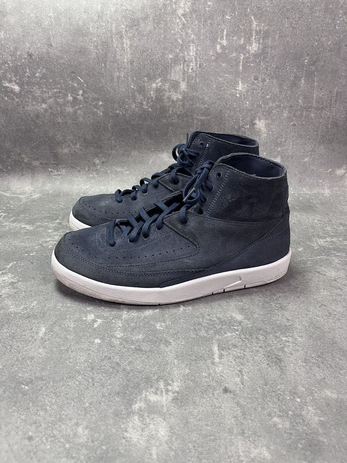 Jordan Brand Air Jordan 2 Retro Deconstructed Thunder Blue Size US 9.5 / EU 42-43 - 1 Thumbnail