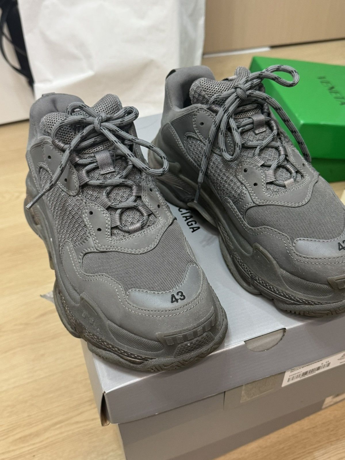 Balenciaga Balenciaga Triple S sneaker Size US 9 / EU 42 - 11 Thumbnail