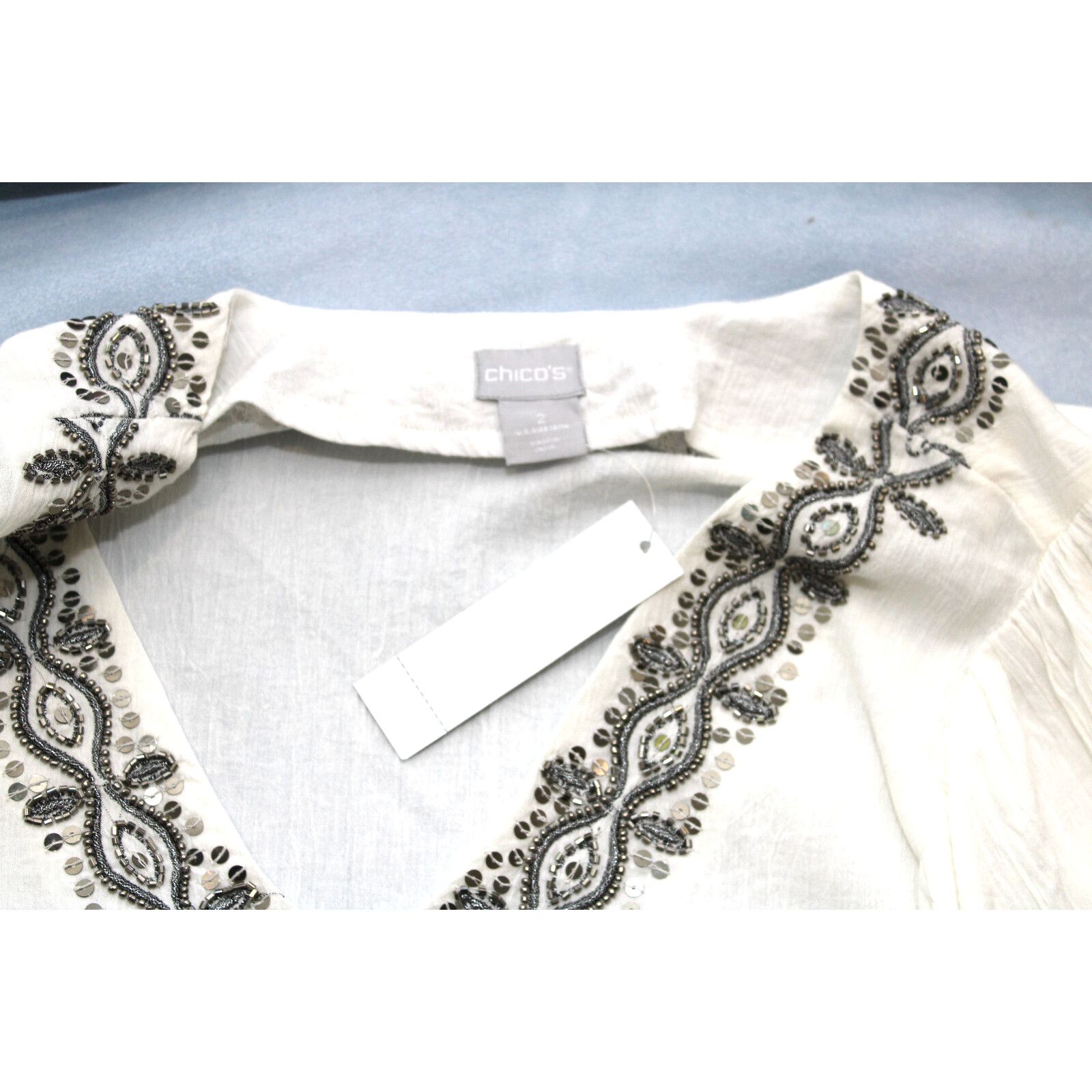 Chicos CHICOS Flutter Sleeve Alabaster Gauze Beaded V-Neck Top Sz 2 Size L / US 10 / IT 46 - 5 Thumbnail