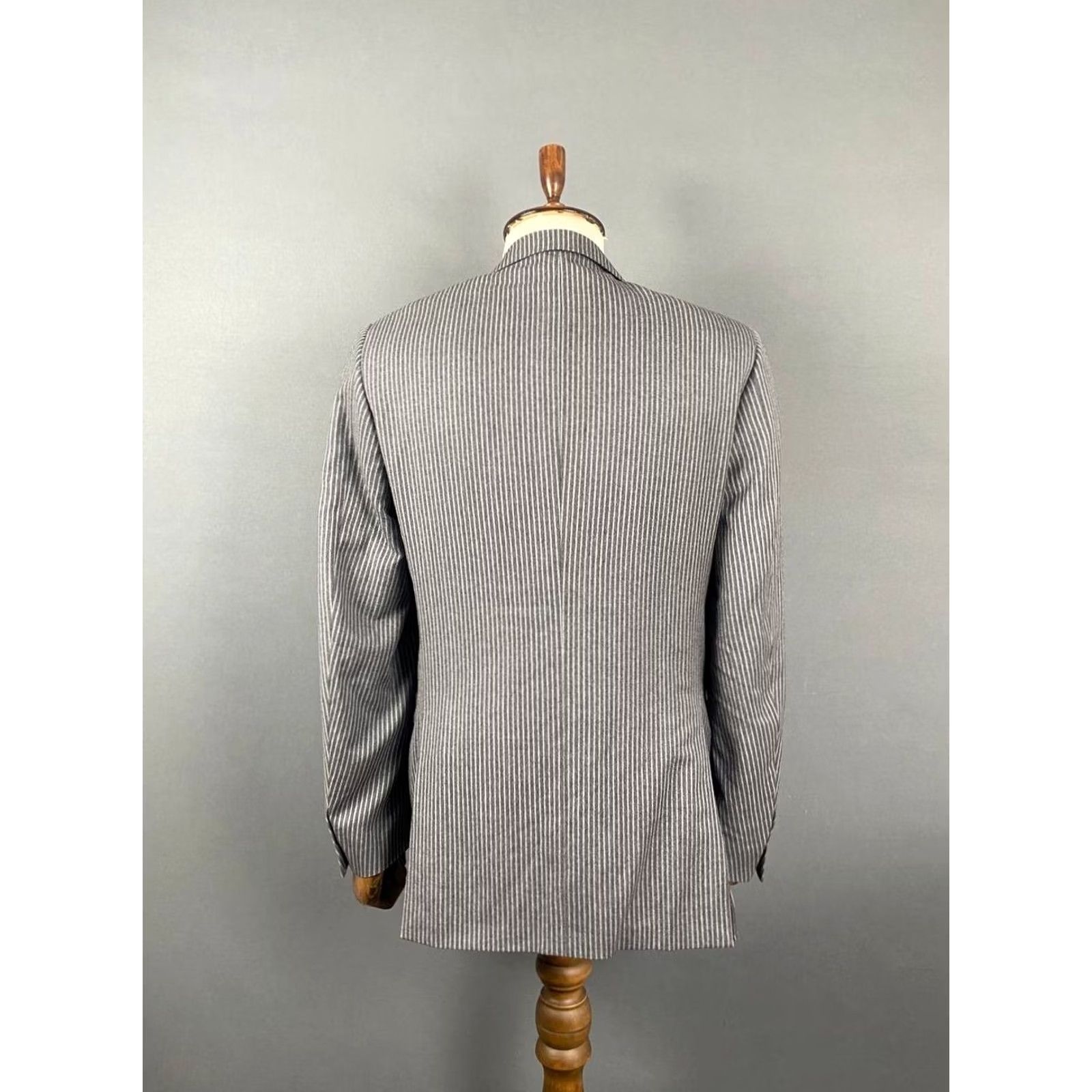 Corneliani Corneliani Blazer Jacket Striped Wool Gray L Regular Mens Jacket Size US L / EU 52-54 / 3 - 2 Thumbnail