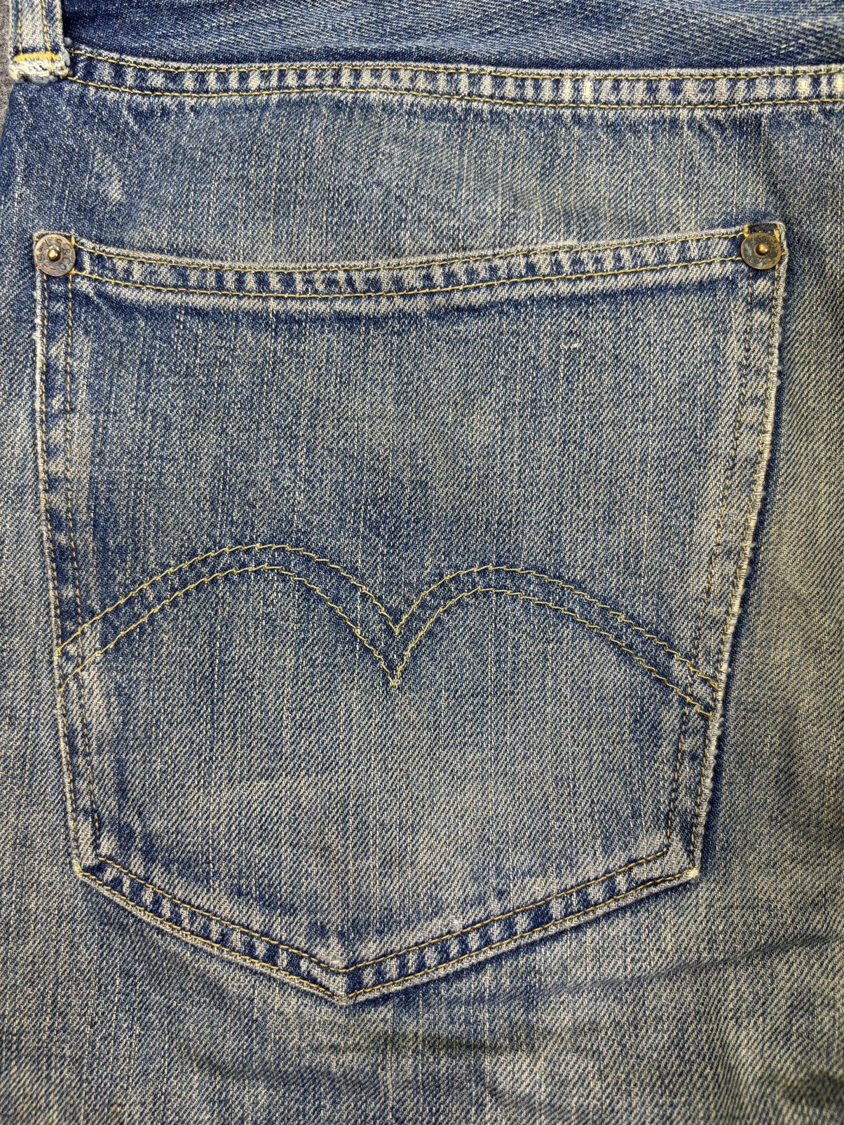 Levi's Vintage Clothing 💥Super Thrashed💥LVC 1920 Model Thrashed Distrssed Denim F993 Size US 33 - 17 Thumbnail