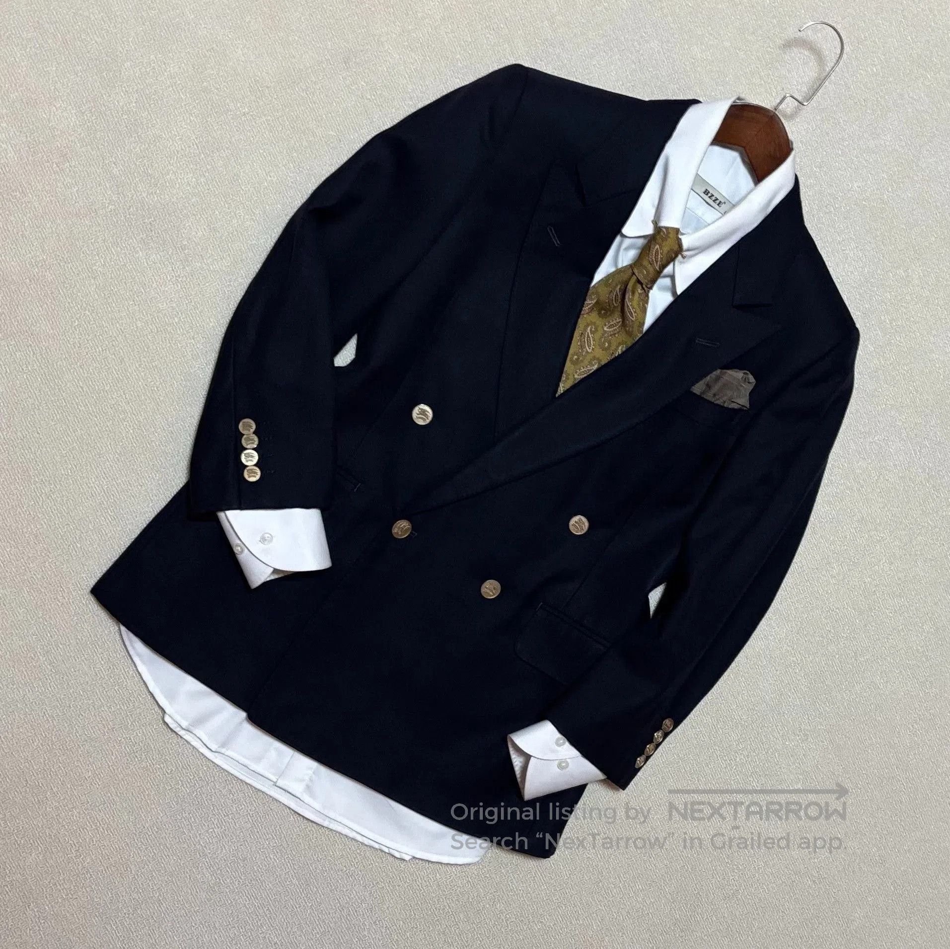 Burberry Burberry Men's Wool Double-Breasted Suit. Size US M / EU 48-50 / 2 - 2 Thumbnail