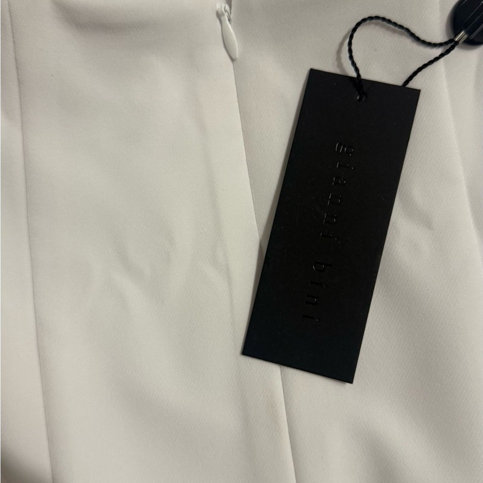 Gianni Valentino Gianni Bini One Shoulder White Dress with Ruffles Size 2 Size XS / US 0-2 / IT 36-38 - 8 Thumbnail