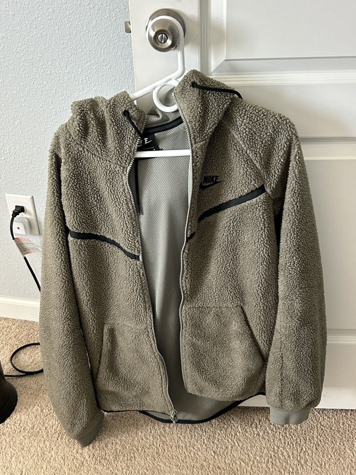 Nike Nike Sportswear Tech Fleece Sherpa Full Zip Hoodie Beige/Tan Size US M / EU 48-50 / 2 - 5 Thumbnail