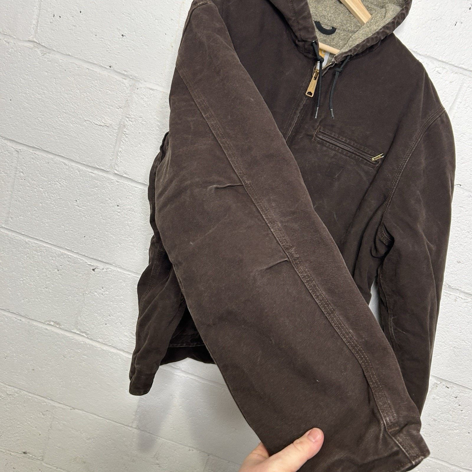 Carhartt VTG Carhartt Sherpa-Lined Hooded Detroit Jacket “Dark Brown” Size US XL / EU 56 / 4 - 6 Thumbnail
