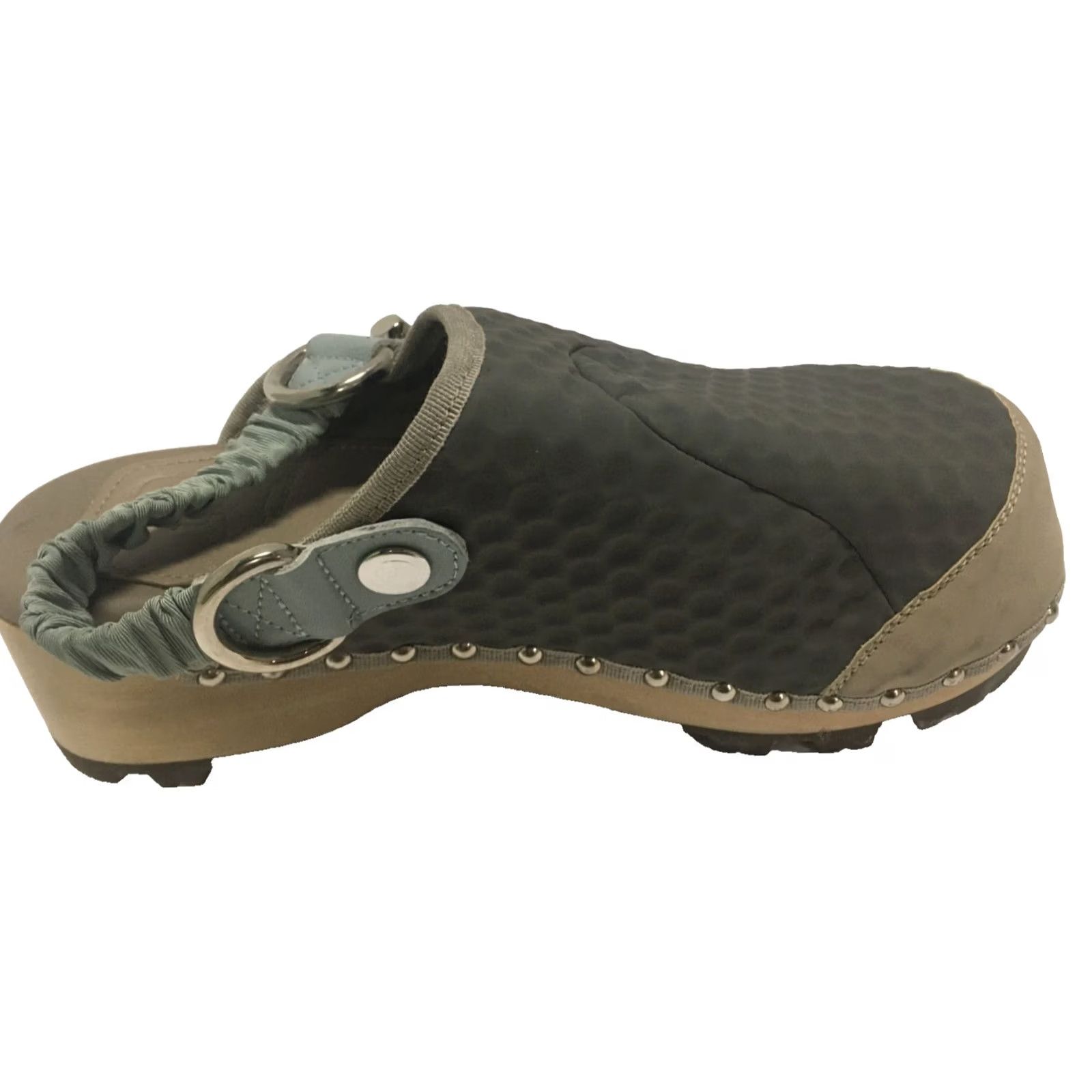 Brain Dead Brain Dead Energy Absorber Zoccolo Clogs Sand 41 Slip-On Unisex Adult Cushioned Comfort Rubberized Platform Clog Shoes Mens Womens Size ONE SIZE - 4 Thumbnail
