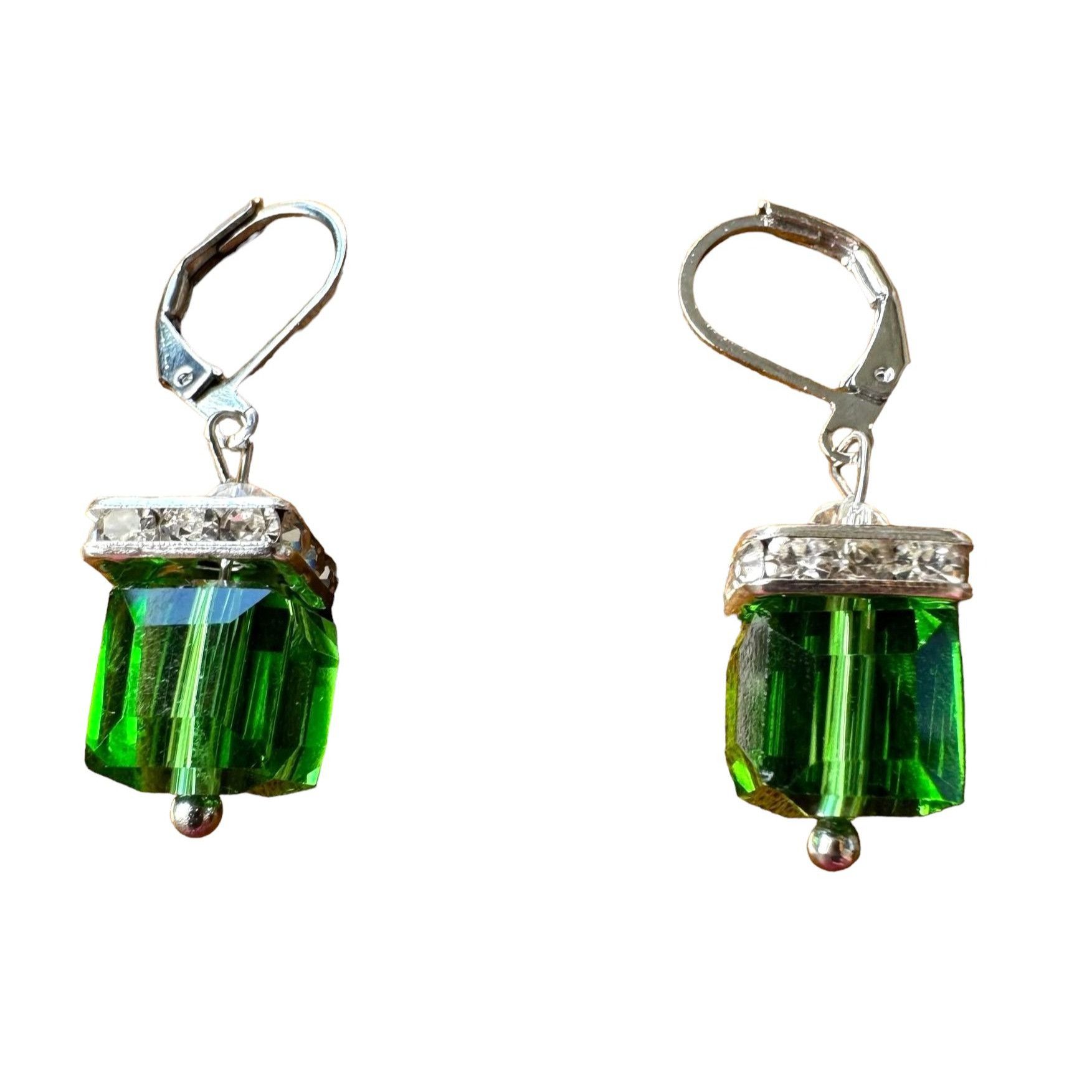 Designer × Handmade Light Emerald Earrings New Square Cube Rhinestones Wedding B Size ONE SIZE - 8 Thumbnail