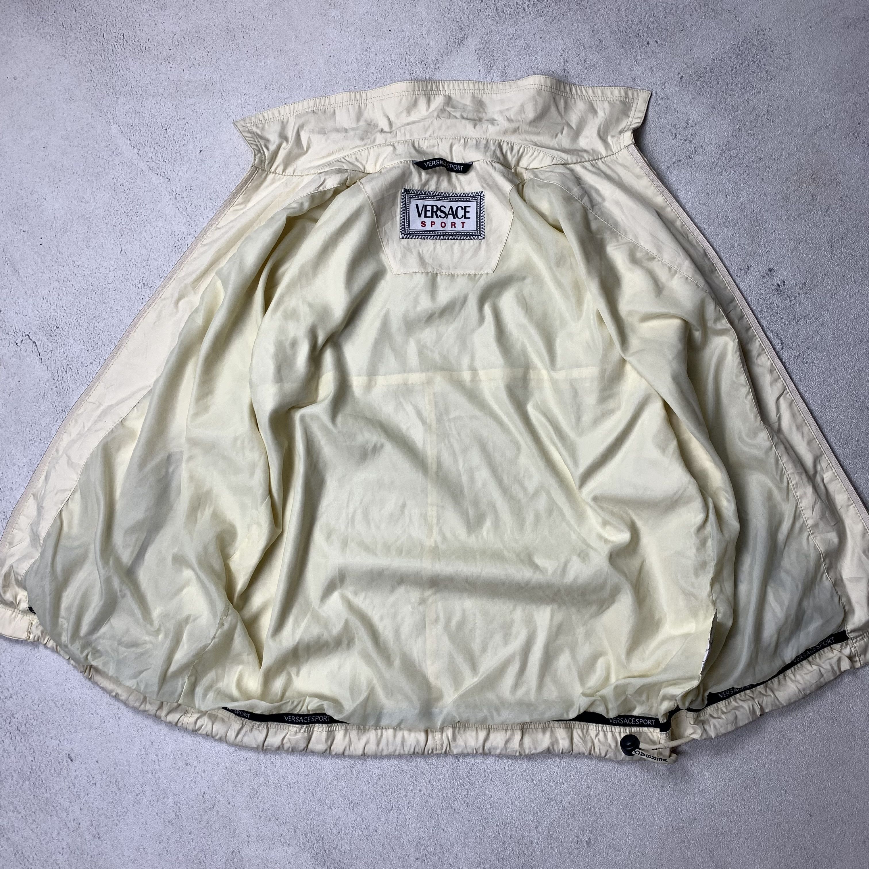Versace 90s Versace Sport Windbreaker Jacket Size US S / EU 44-46 / 1 - 9 Thumbnail