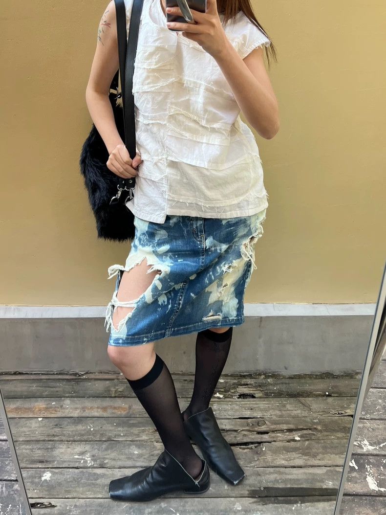 Junya Watanabe Junya Watanabe Distressed Denim Skirt - dmc Size US 30 / EU 46 - 1 Thumbnail