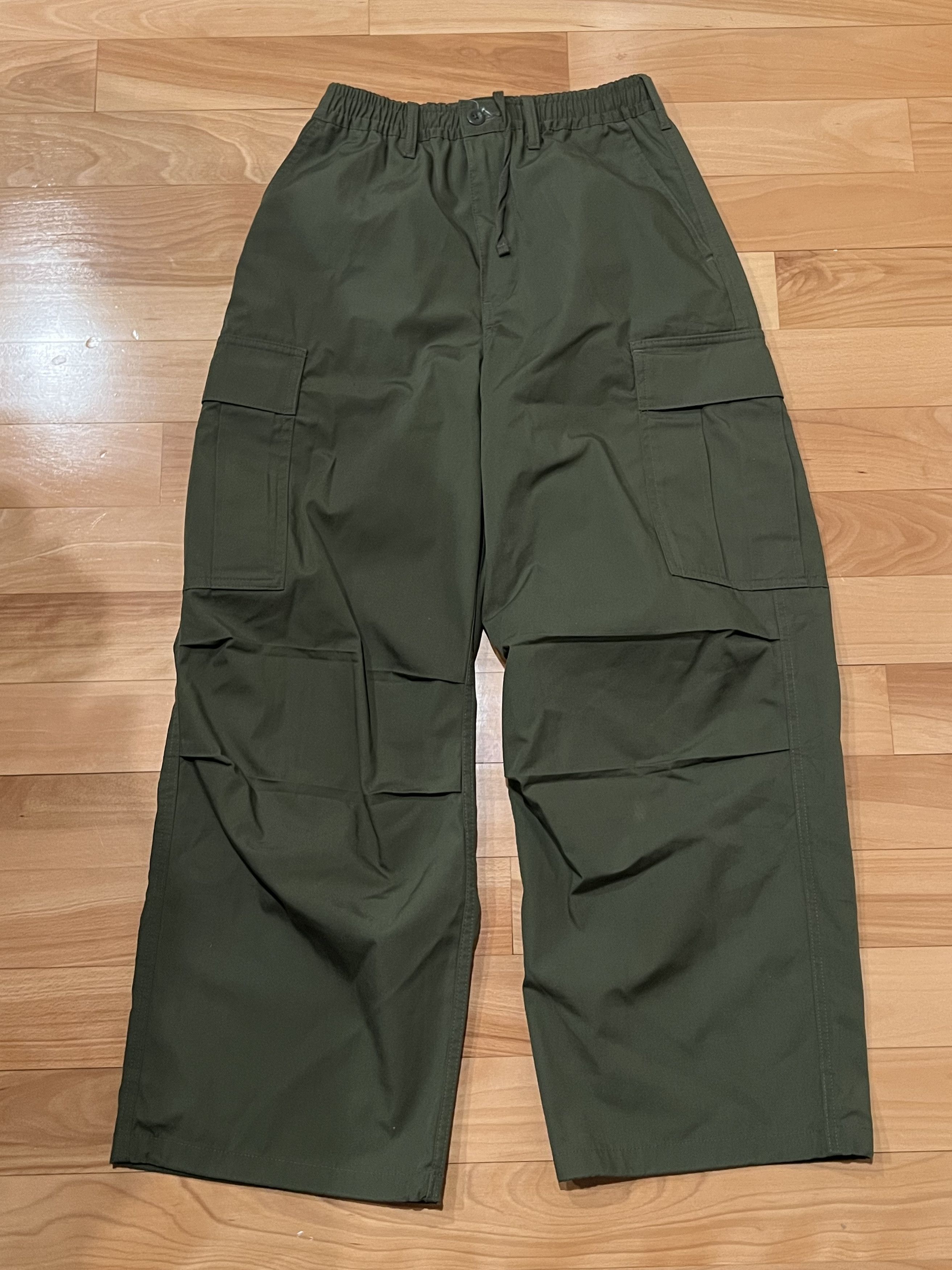 GU GU Japanese Streetwear Green Superwide Balloon Cargopants Size US 30 / EU 46 - 1 Thumbnail
