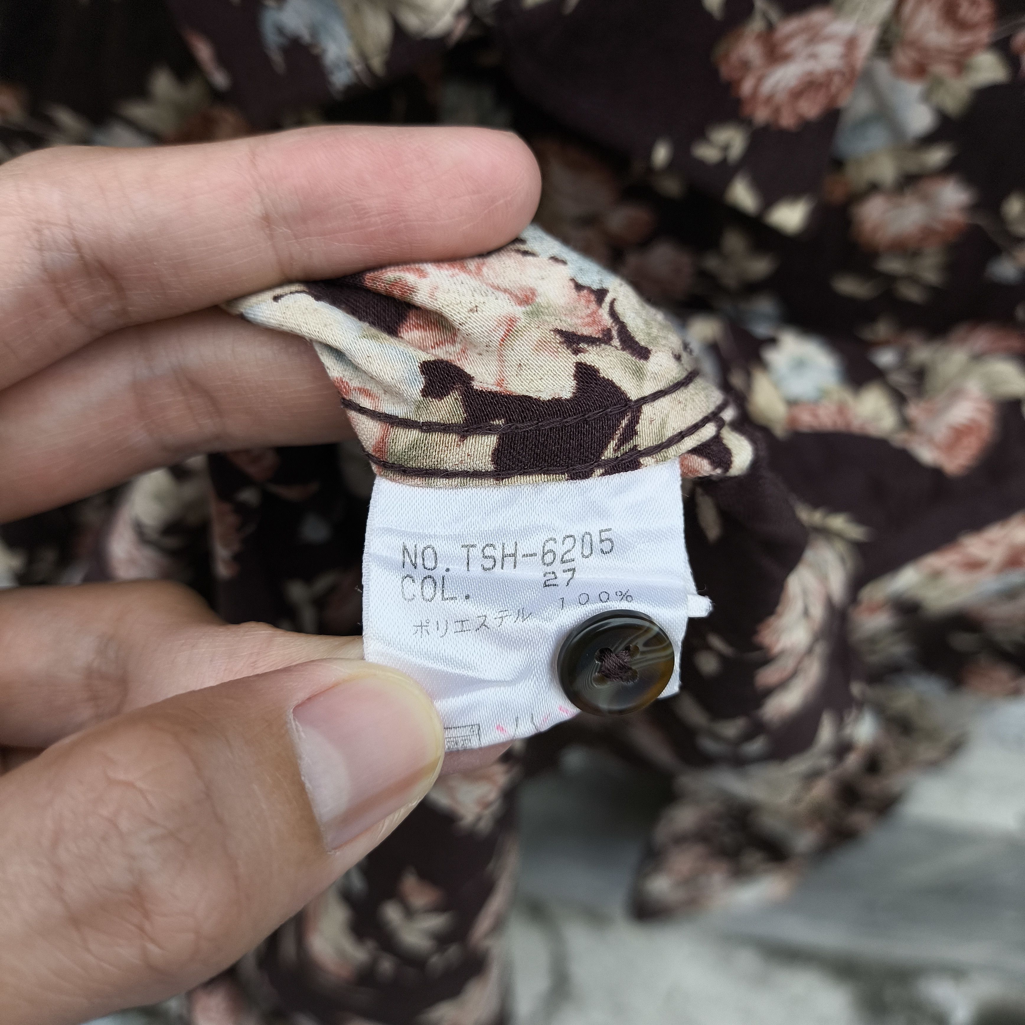 14th Addiction Bundle 2 tornado mart shirt floral+white Size US S / EU 44-46 / 1 - 12 Thumbnail