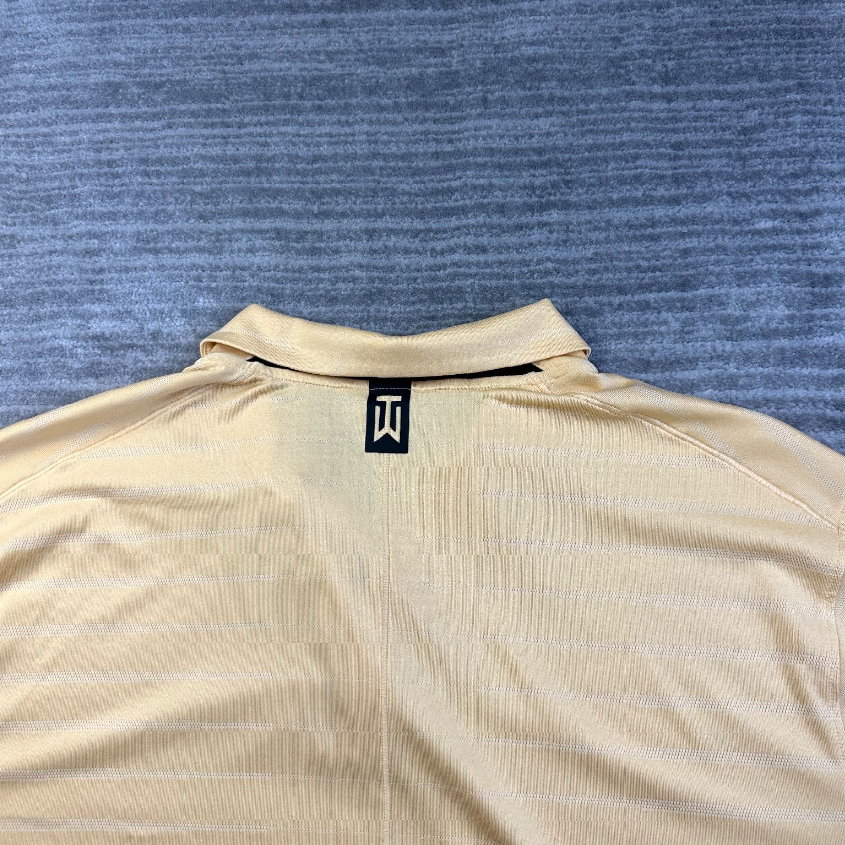 Nike Nike Tiger Woods Polo Mens XL Orange Golf Dri Fit Short Sleeve Collared Spread Striped Polyester Size US XL / EU 56 / 4 - 6 Thumbnail