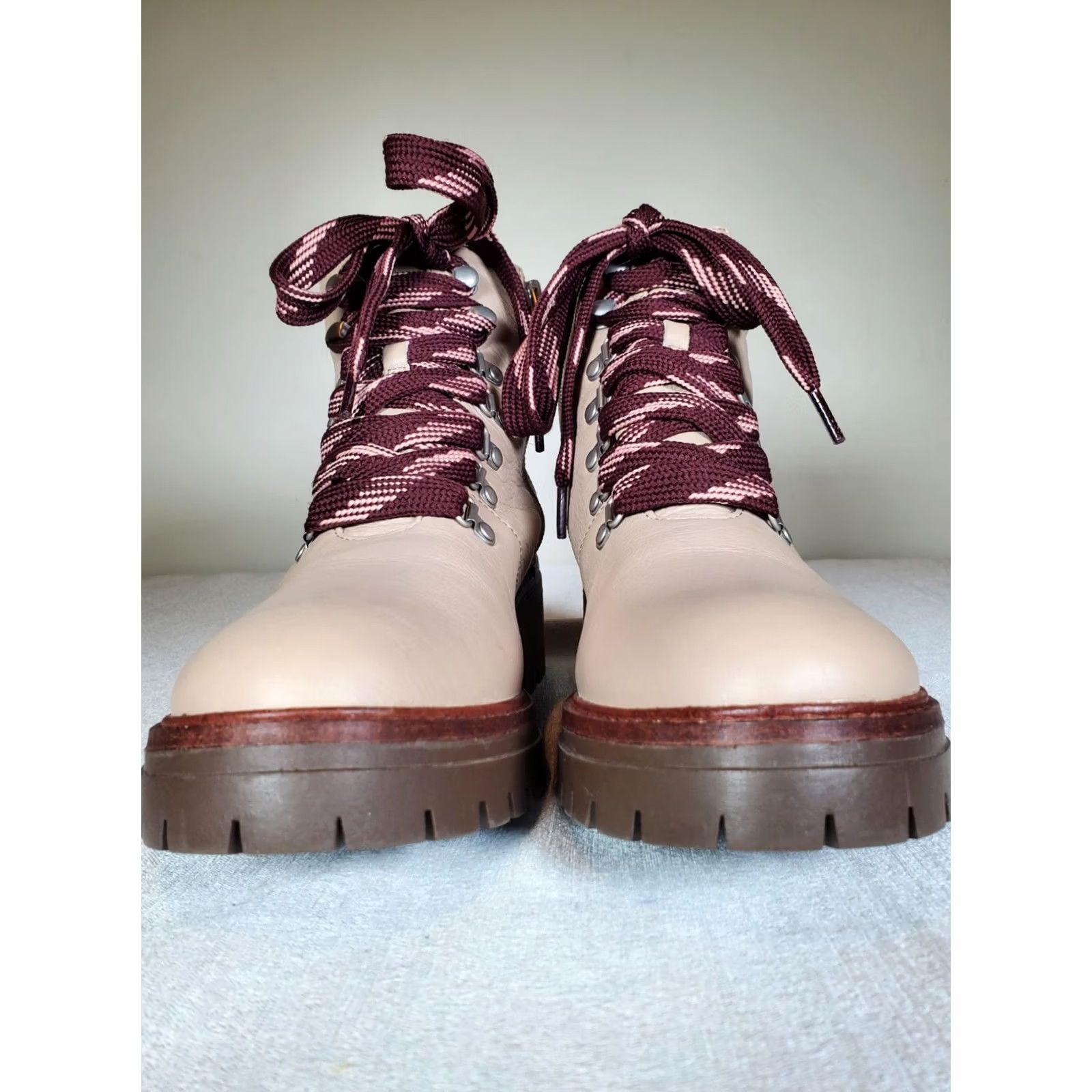 Kenneth Cole Gentle Souls Kenneth Cole BRENNA 2.1 Lace-Up Lug Sole Leather Boots Women US 8.5 Size US 9 / IT 39 - 7 Thumbnail