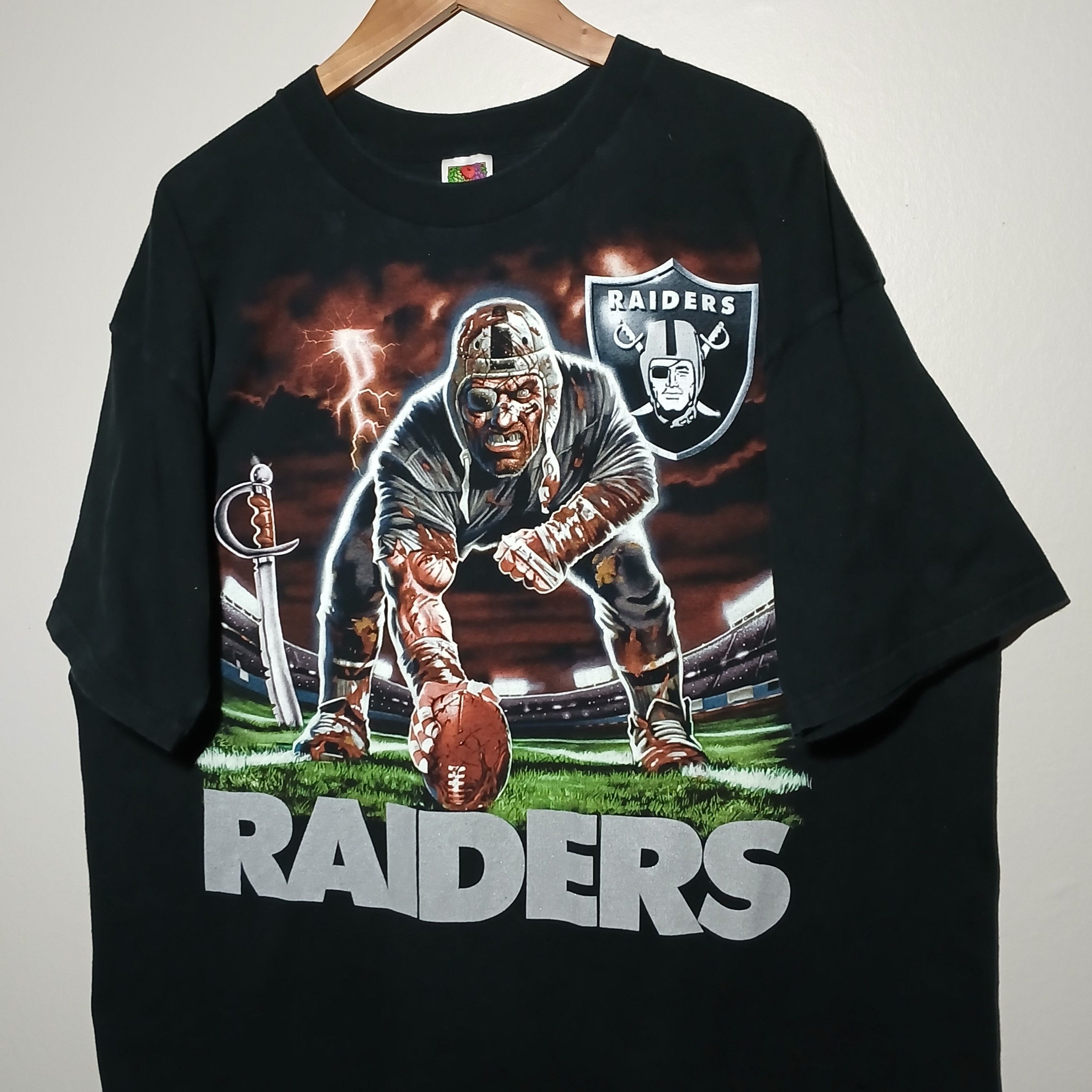 Fruit Of The Loom Vintage Raiders T-shirt Size US XXL / EU 58 / 5 - 1 Thumbnail