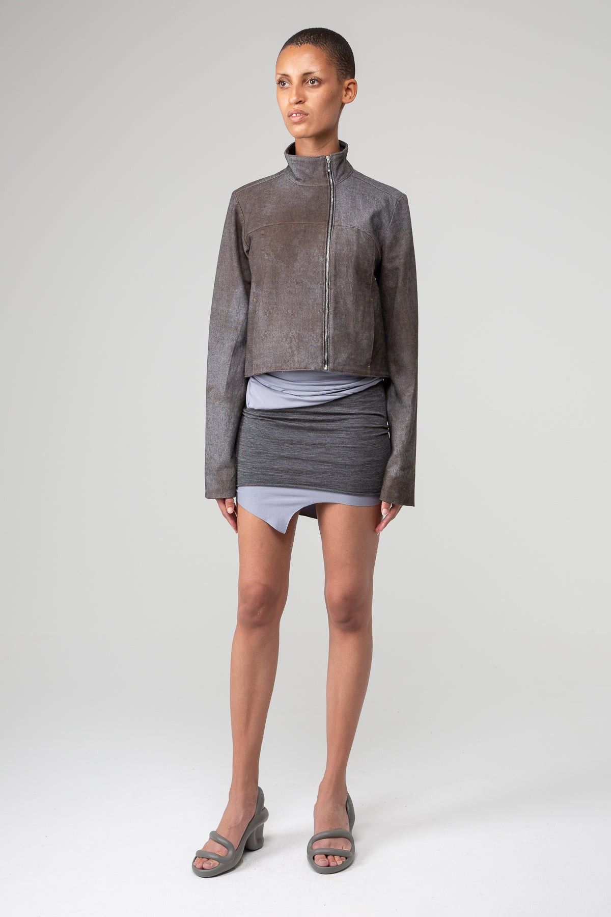 Mainline:RUS/Fr.CA/DE $390 Mainline:RUS/FR.CA/DE Gabs Mini Skirt Size 27" / US 4 / IT 40 - 4 Thumbnail