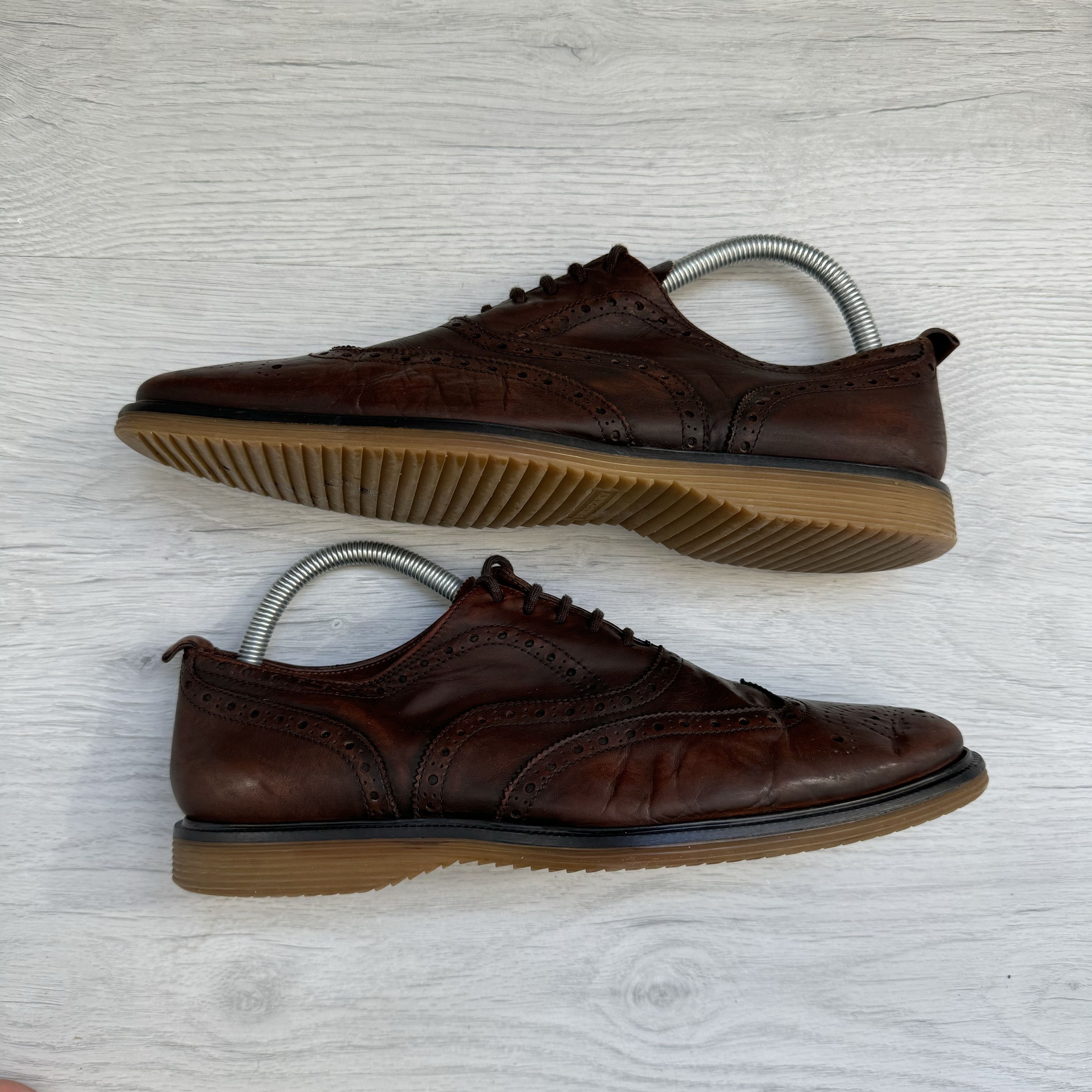 Burberry BURBERRY Size US 8 / EU 41 - 2 Thumbnail