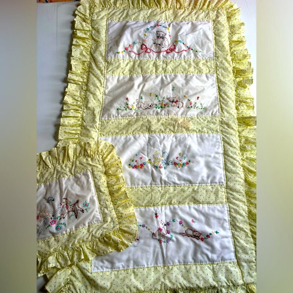 Designer Vintage embroidered Quilted Blanket Size ONE SIZE - 1 Thumbnail