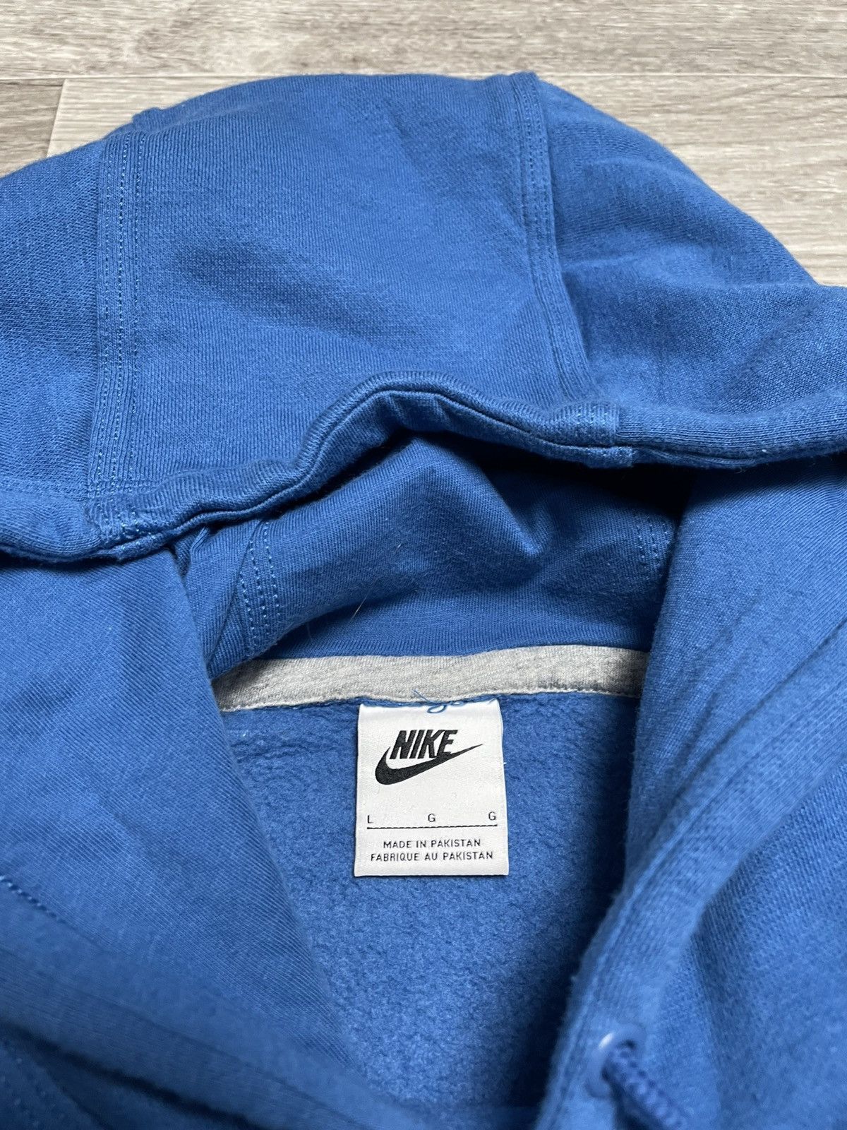 Nike Nike Swoosh Logo Blue Basic Hoodie Y2K Streetwear Size US L / EU 52-54 / 3 - 7 Thumbnail
