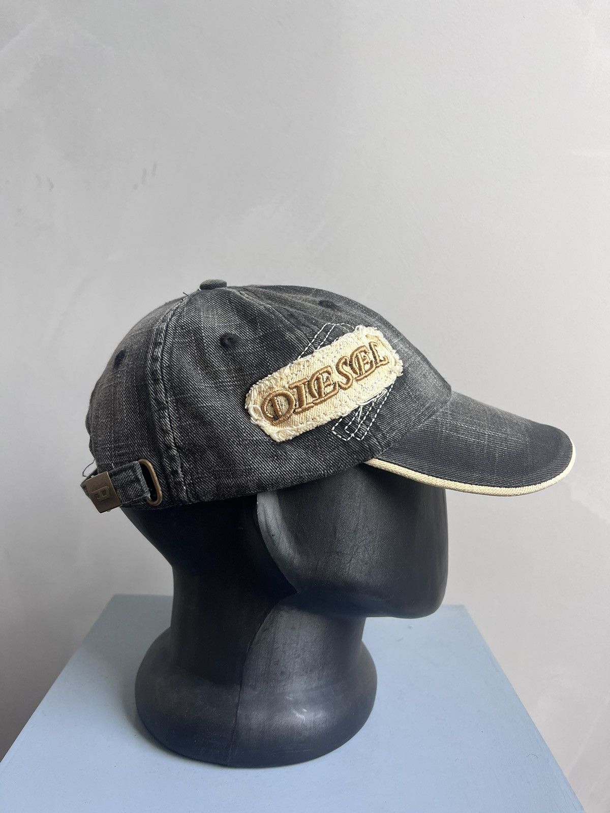 Diesel × Vintage Diesel Avantgarde Japanese Style Unisex Hat/Cap Rhinestones Size ONE SIZE - 2 Thumbnail