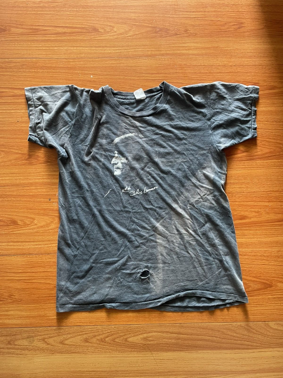 Vintage John Lennon 80s Tee Size US M / EU 48-50 / 2 - 1 Thumbnail