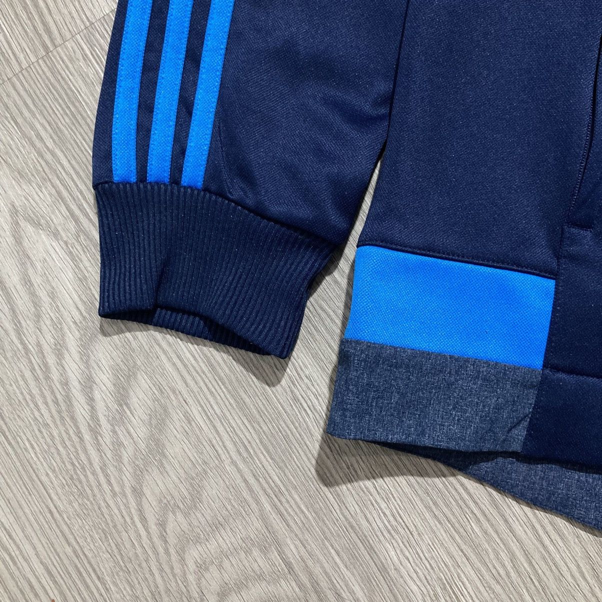 Adidas 2015-16 Real Madrid Adidas Tracktop Zip Jacket 3 Stripes Size US M / EU 48-50 / 2 - 7 Thumbnail