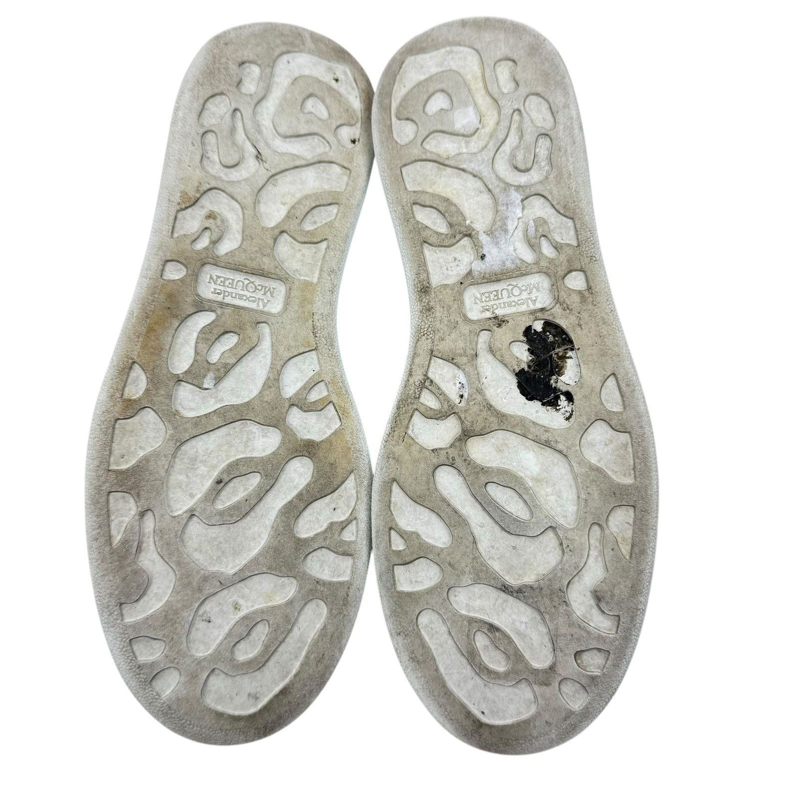 Alexander McQueen Alexander Mcqueen Oversized Python Print Sneakers Leather Size US 10.5 / IT 40.5 - 8 Thumbnail