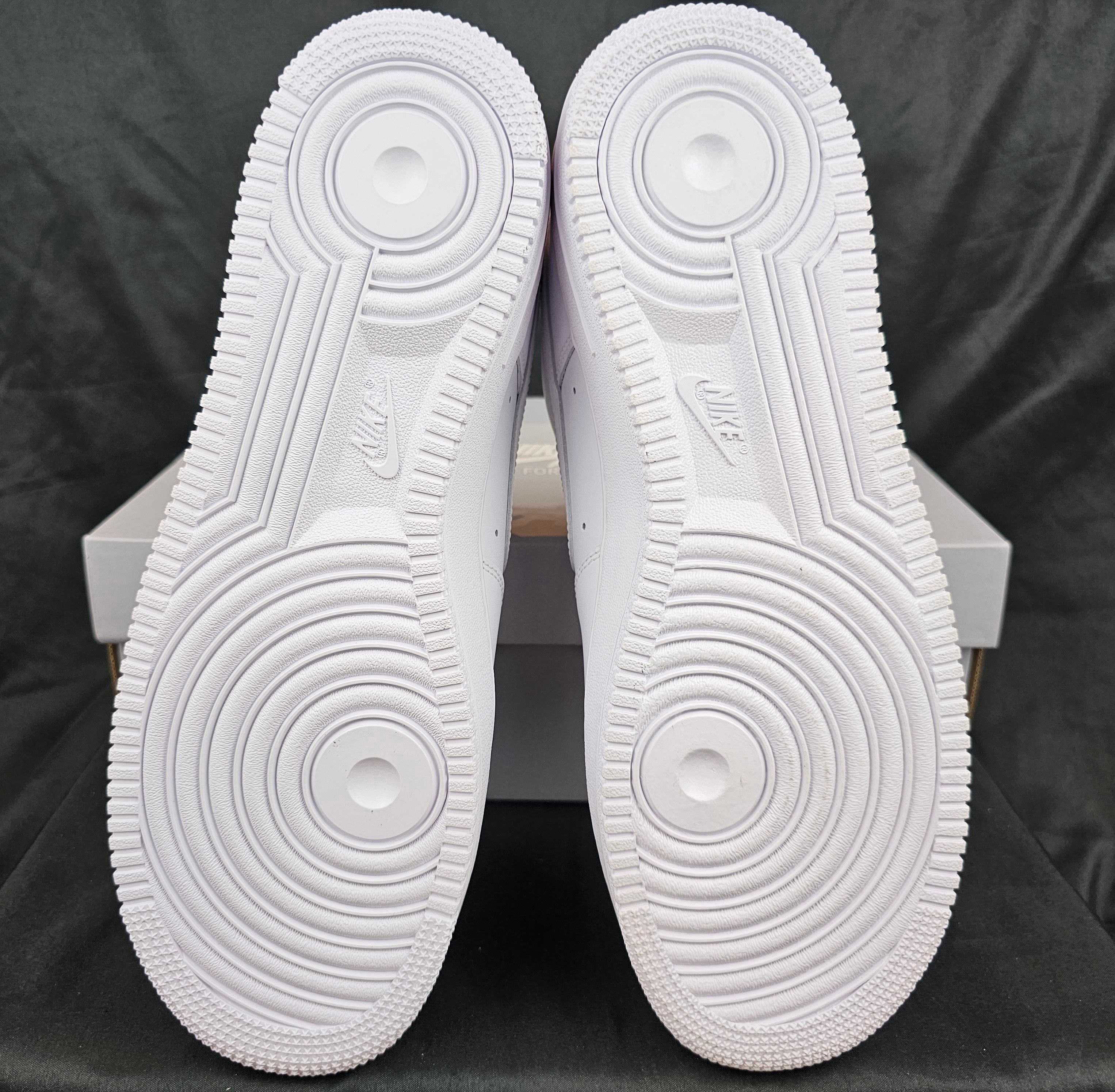 Nike × Travis Scott Nike Air Force 1 Low '07 Utopia Travis Scott Cactus Jack Size US 12 / EU 45 - 7 Thumbnail