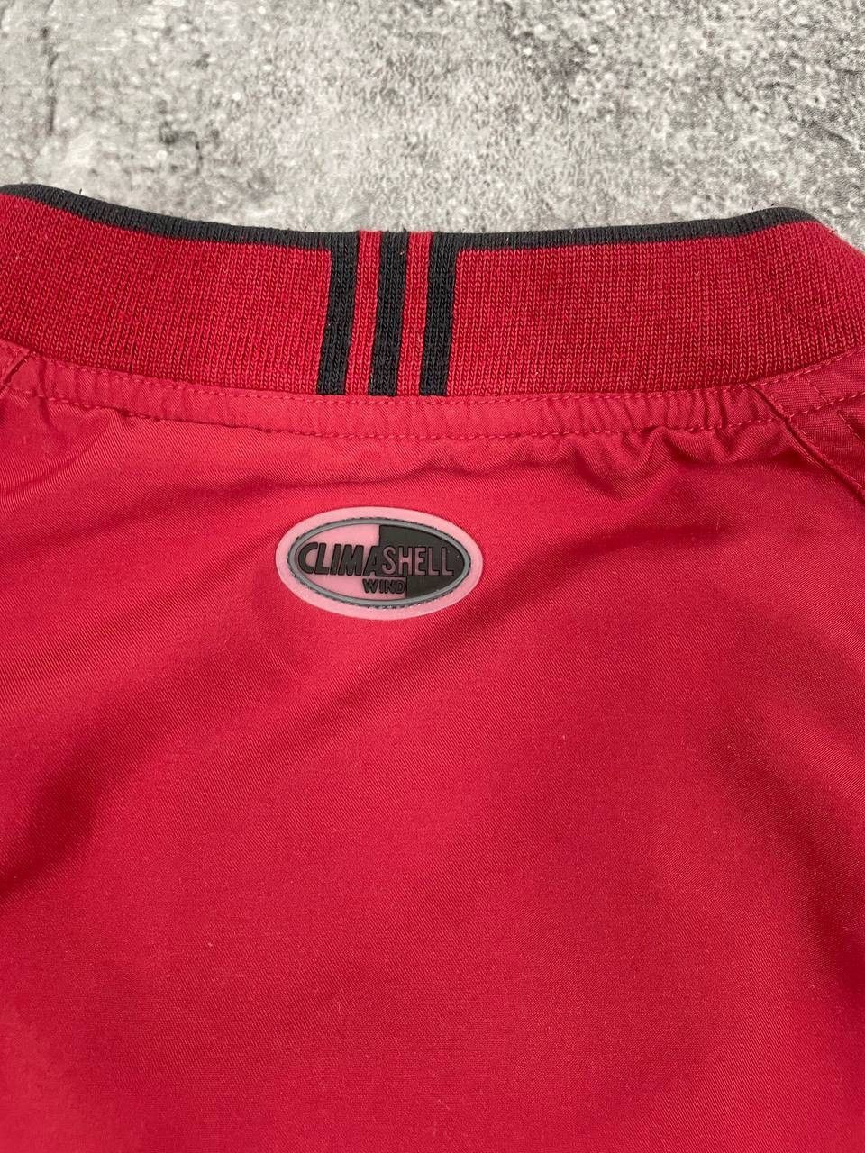 Adidas Adidas Men's Vintage Pullover Jacket Red Lightweight V-Neck Size US S / EU 44-46 / 1 - 9 Thumbnail