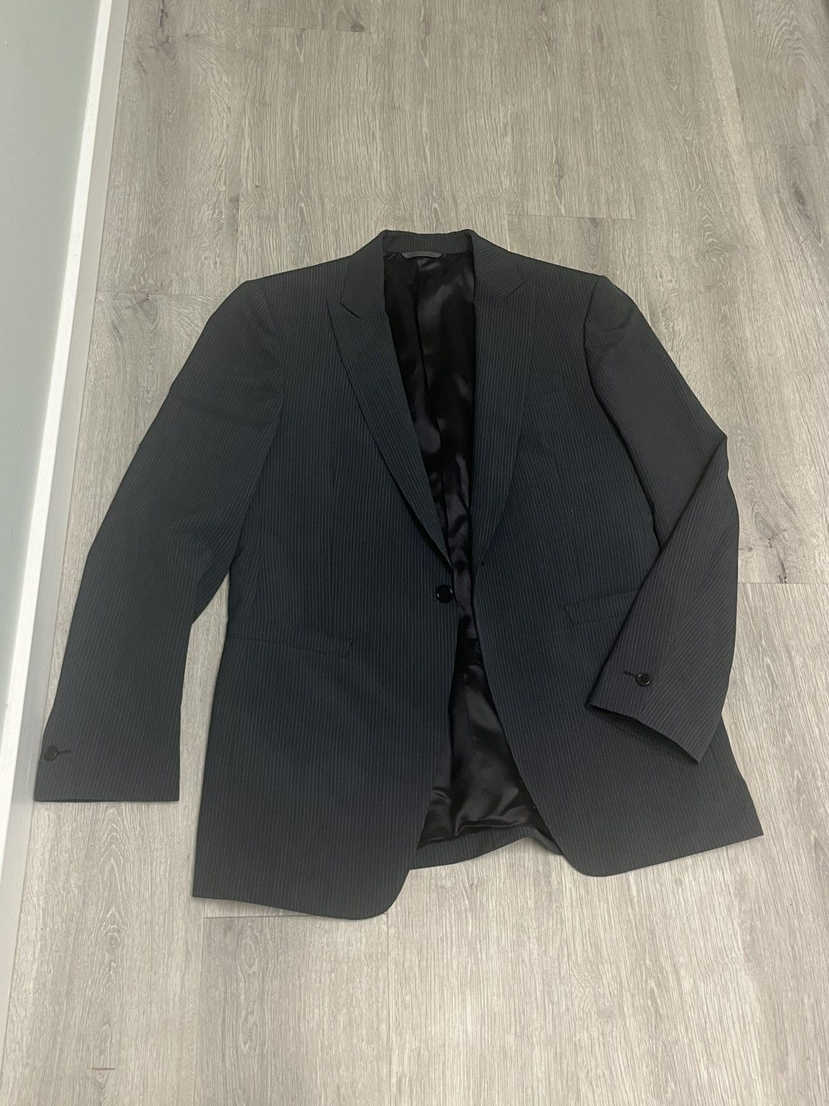 John Varvatos One Button Peak Lapel Jacket. 50 Size US M / EU 48-50 / 2 - 12 Thumbnail