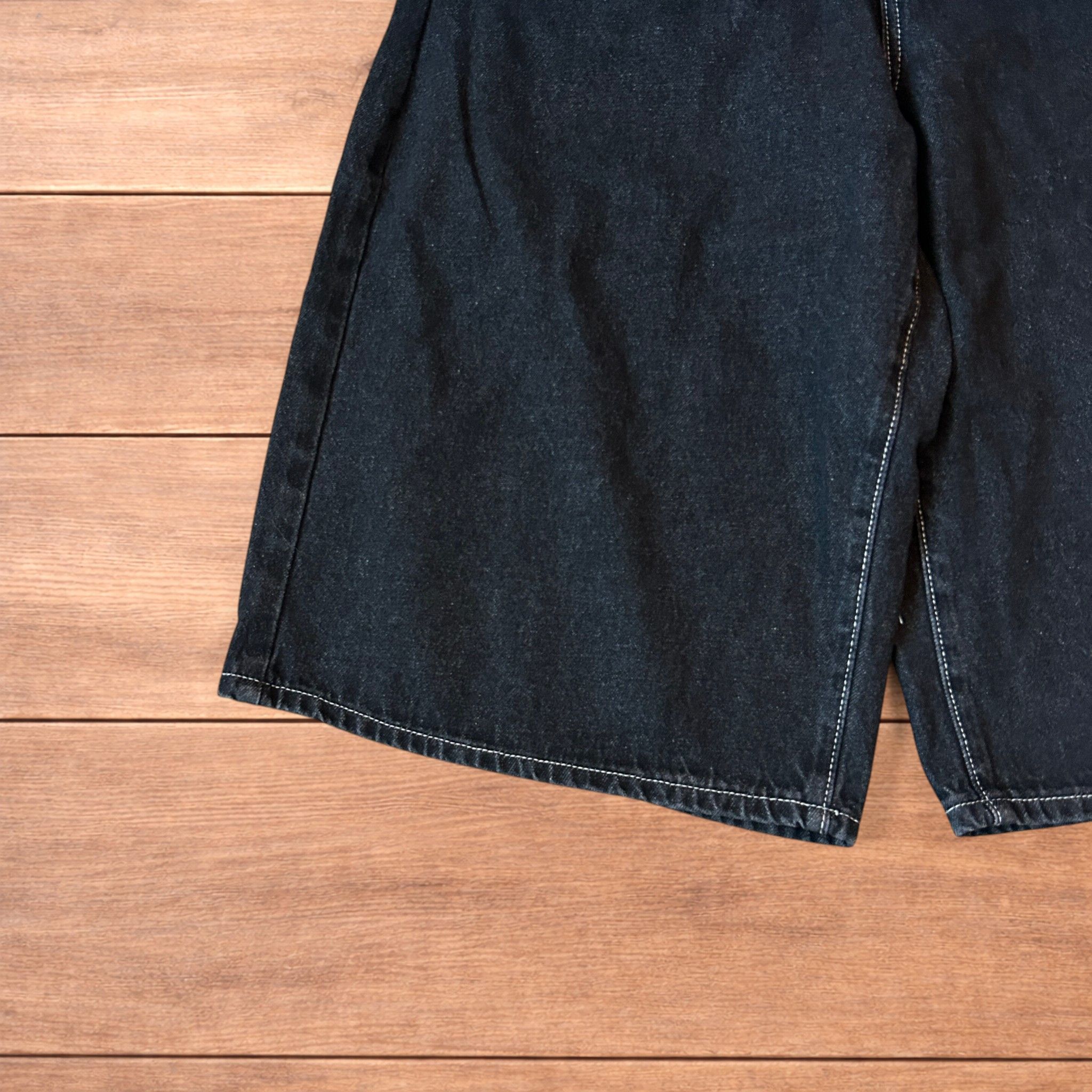 Japanese Brand Baggy wide leg denim shorts jorts with buckles in black. Size US 34 / EU 50 - 4 Thumbnail