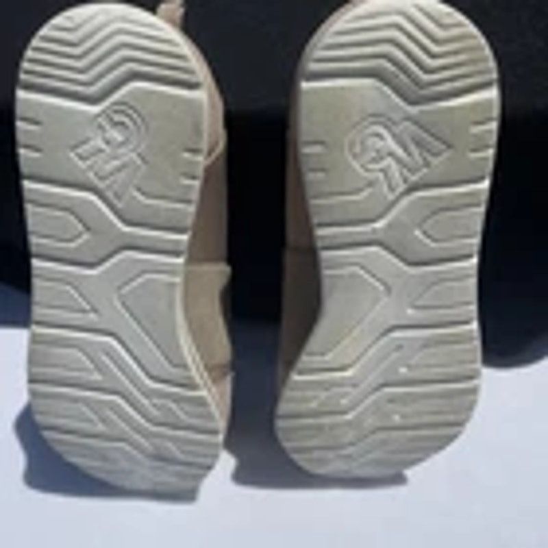 Other Walking Cradles Women’s Beige Leather Canvas SlipOn Sneakers Size US 7.5 / IT 37.5 - 5 Thumbnail