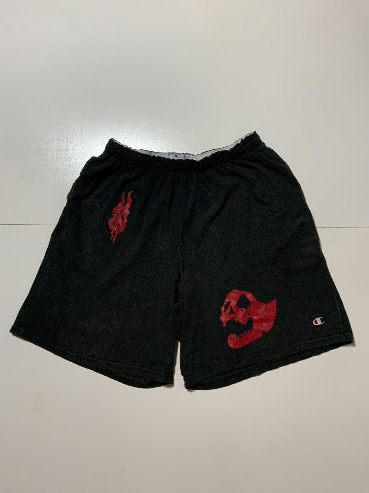 Champion Vintage Y2K Slipknot Champion Skull Heavy MetalShorts Size US 34 / EU 50 - 1 Thumbnail