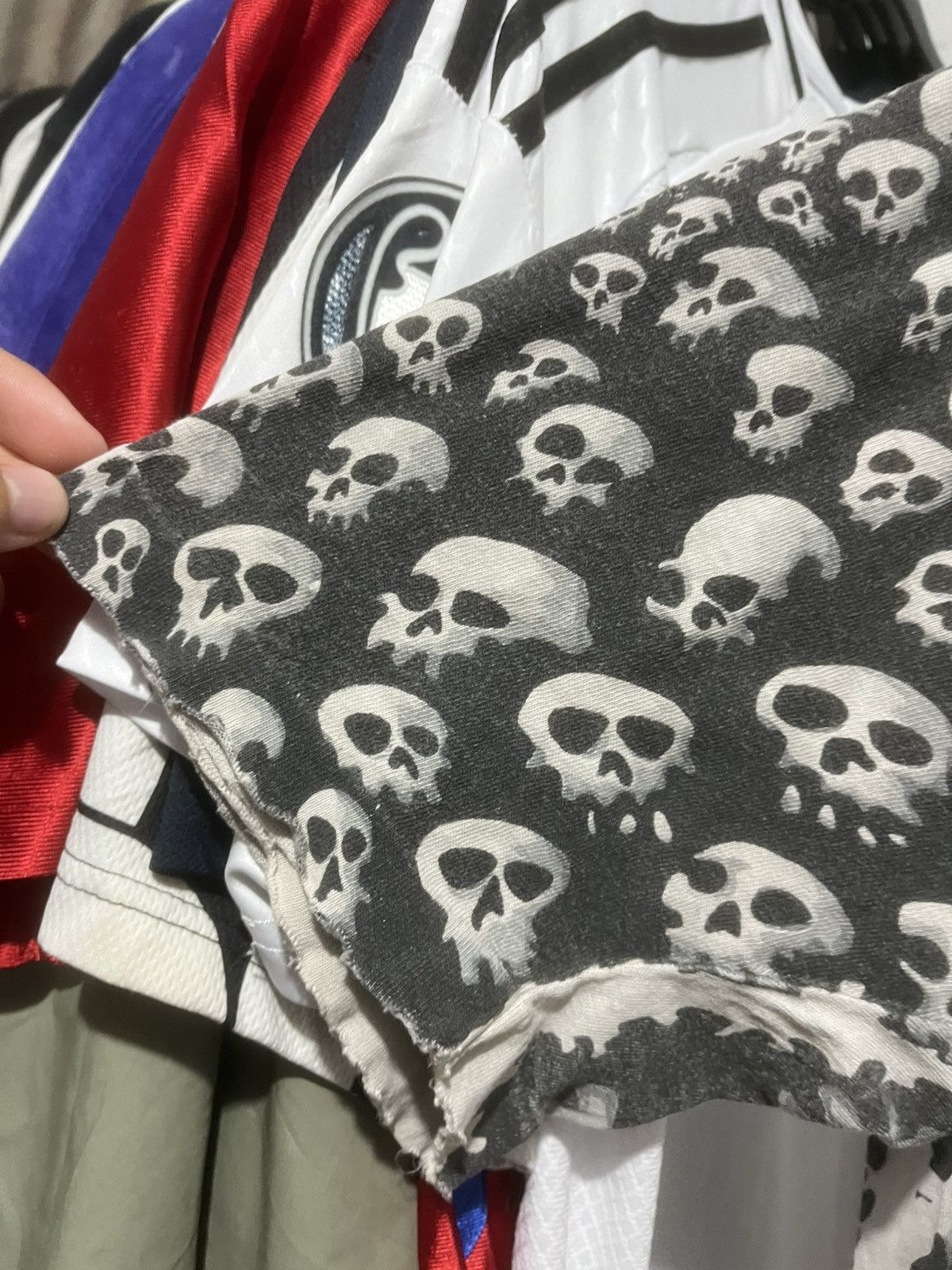 Liquid Blue ❌SOLD❌Vintage Distressed Liquid Blue Skull tee Size US L / EU 52-54 / 3 - 11 Thumbnail