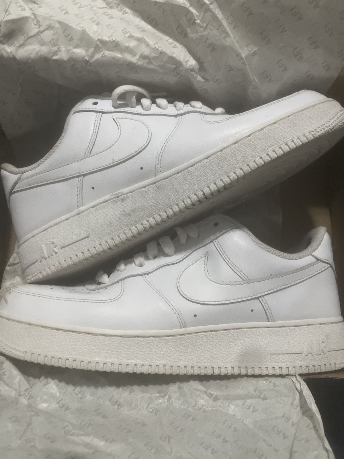 Nike Air Force 1 Size US 10 / EU 43 - 1 Thumbnail