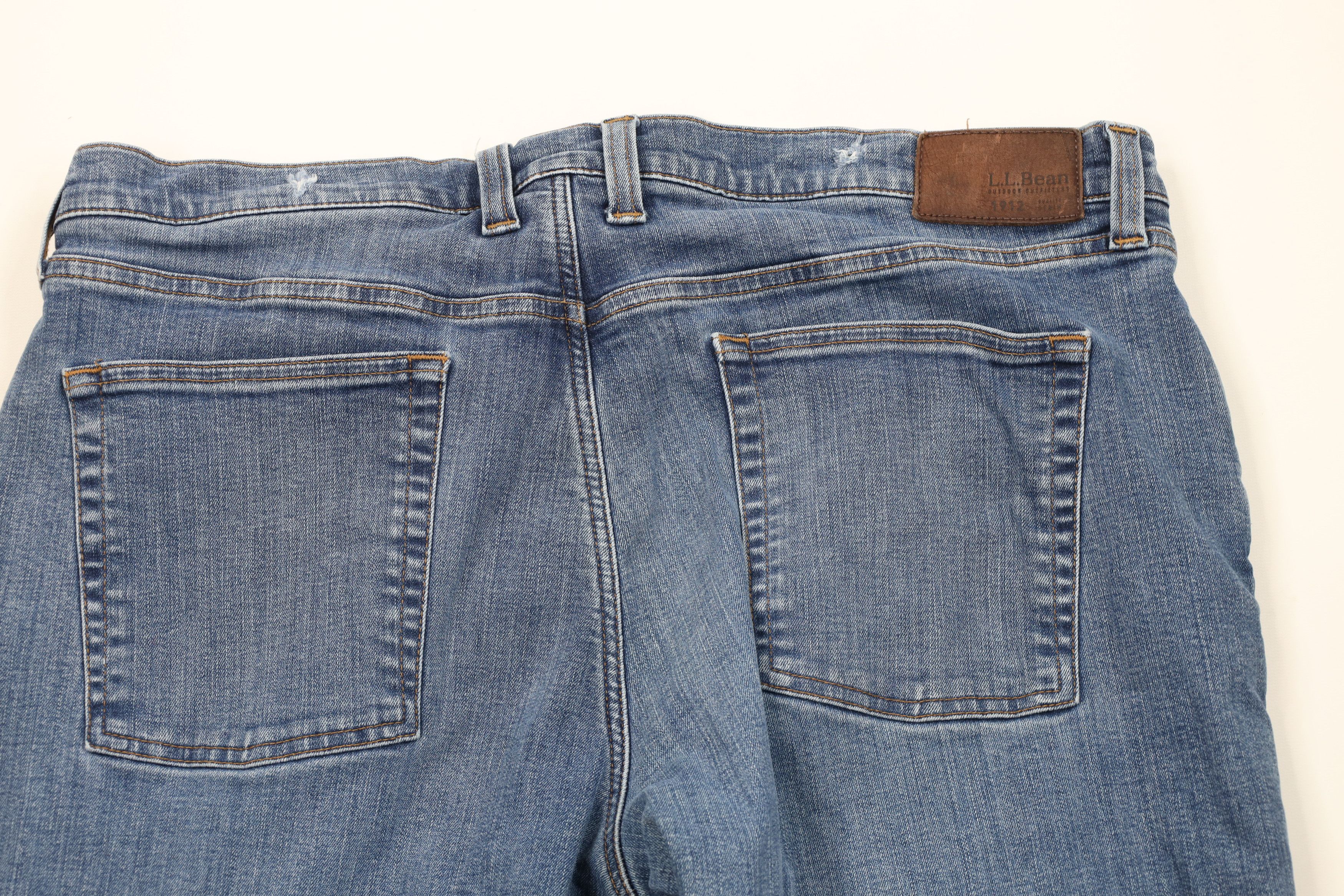 L.L. Bean Vintage LL Bean Fleece Lined Wide Leg Stretch Denim Jeans Size US 40 / EU 56 - 11 Thumbnail