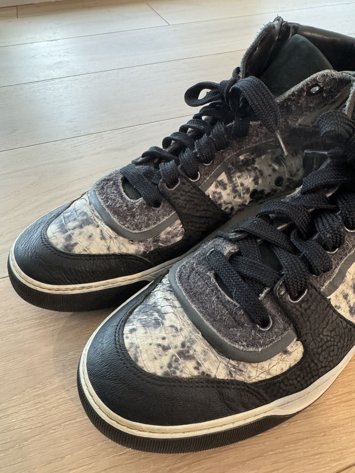 Lanvin Lanvin Men’s High top Sneakers Camo Sz 10 Snake Python Suede Size US 10 / EU 43 - 7 Thumbnail